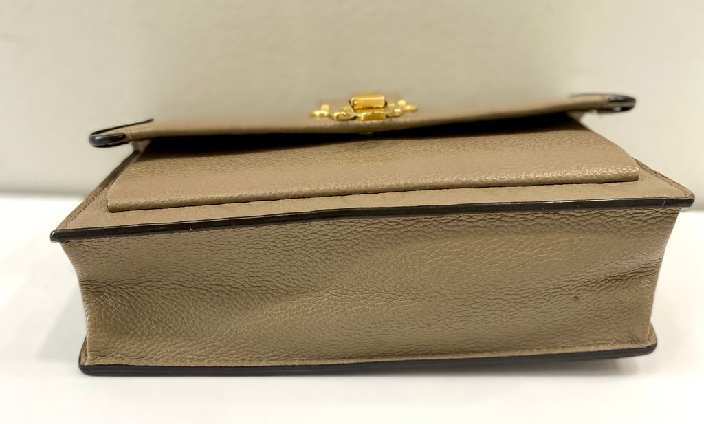 LOUIS VUITTON EMPREINTE LEATHER VAVIN WALLET ON CHAIN