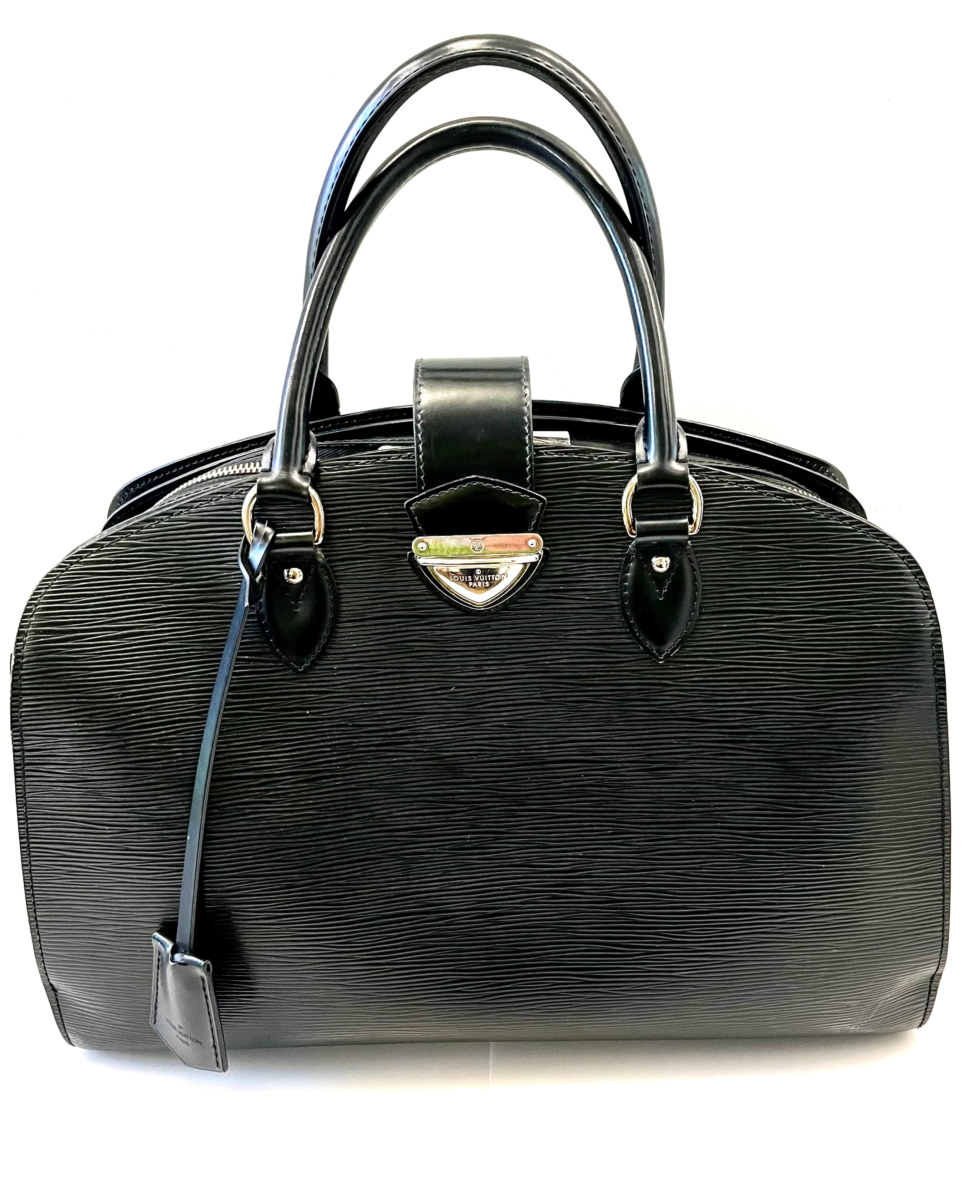 LOUIS VUITTON EPI LEATHER PONT- NEUF GM BAG