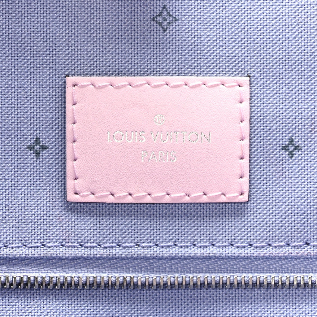 LOUIS VUITTON GIANT MONOGRAM ESCALE ONTHEGO GM TOTE IN PASTEL