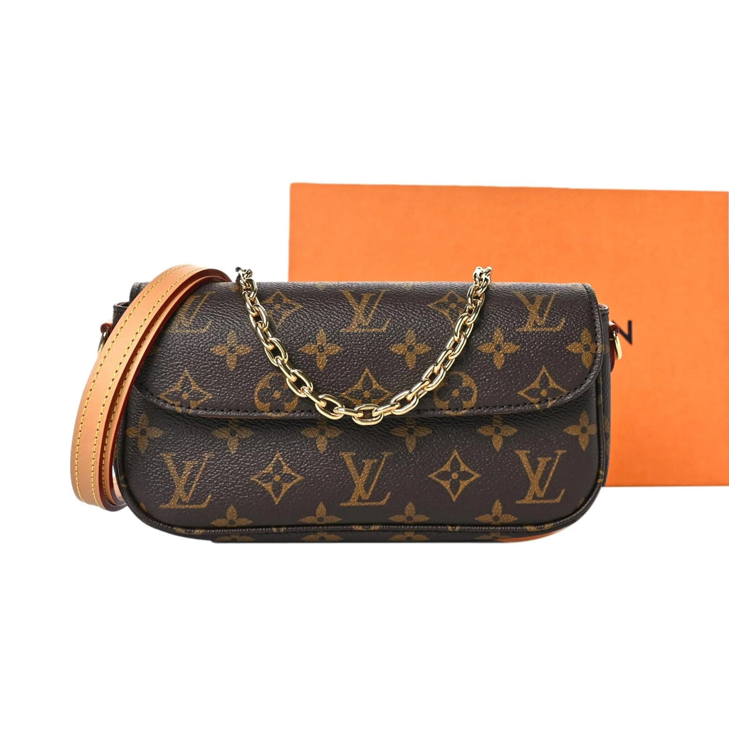 LOUIS VUITTON IVY MONOGRAM WALLET ON CHAIN CROSSBODY BAG