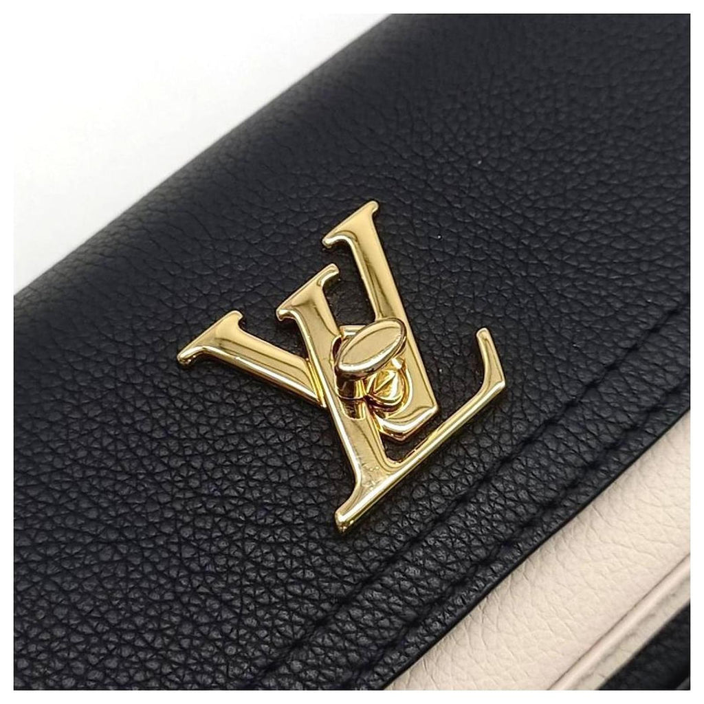LOUIS VUITTON LOCK ME TAURILLON LEATHER TENDER CHAIN POCHETTE