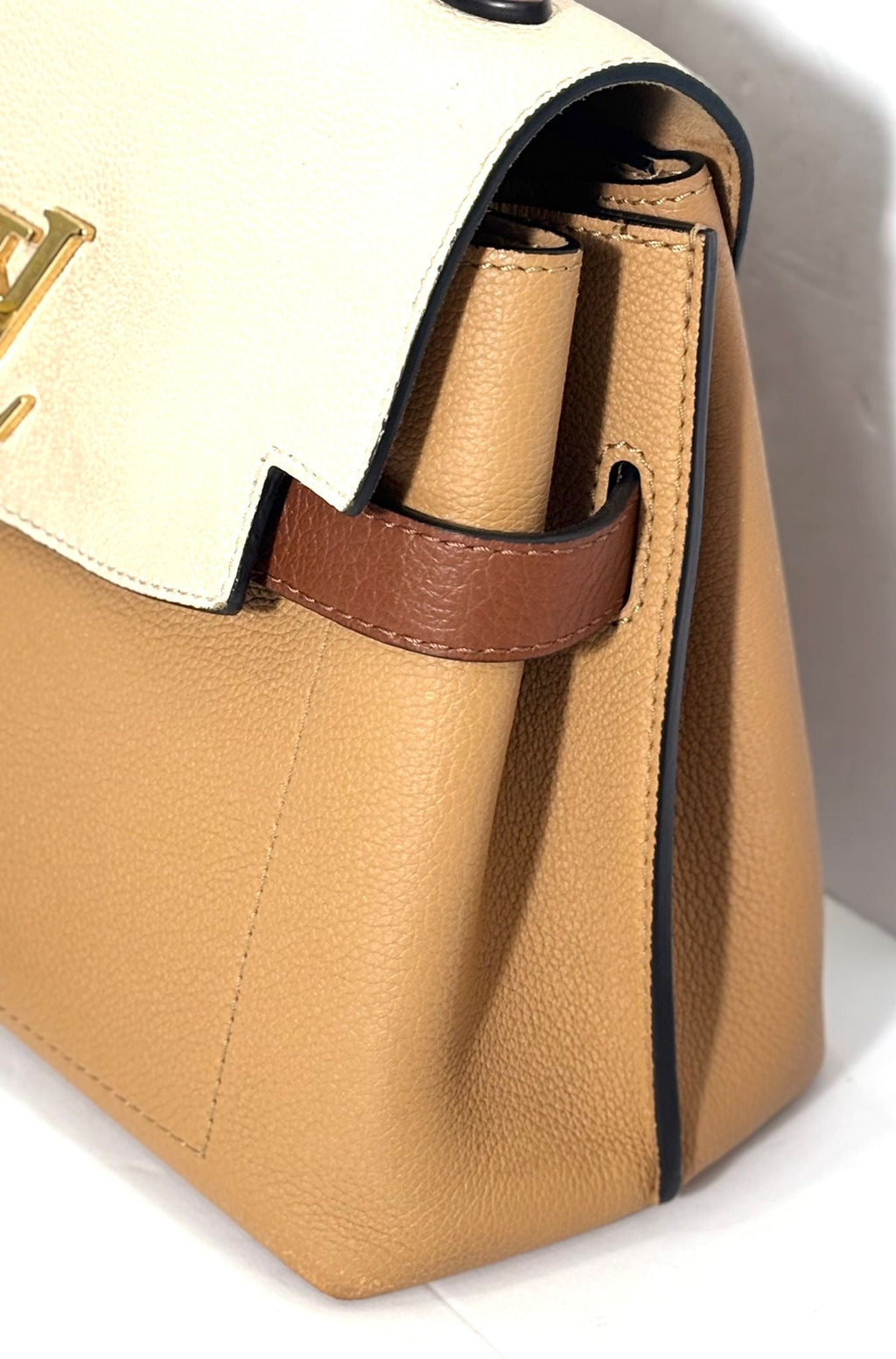 LOUIS VUITTON LOCKME EVER BB CALFSKIN LEATHER SHOULDER BAG