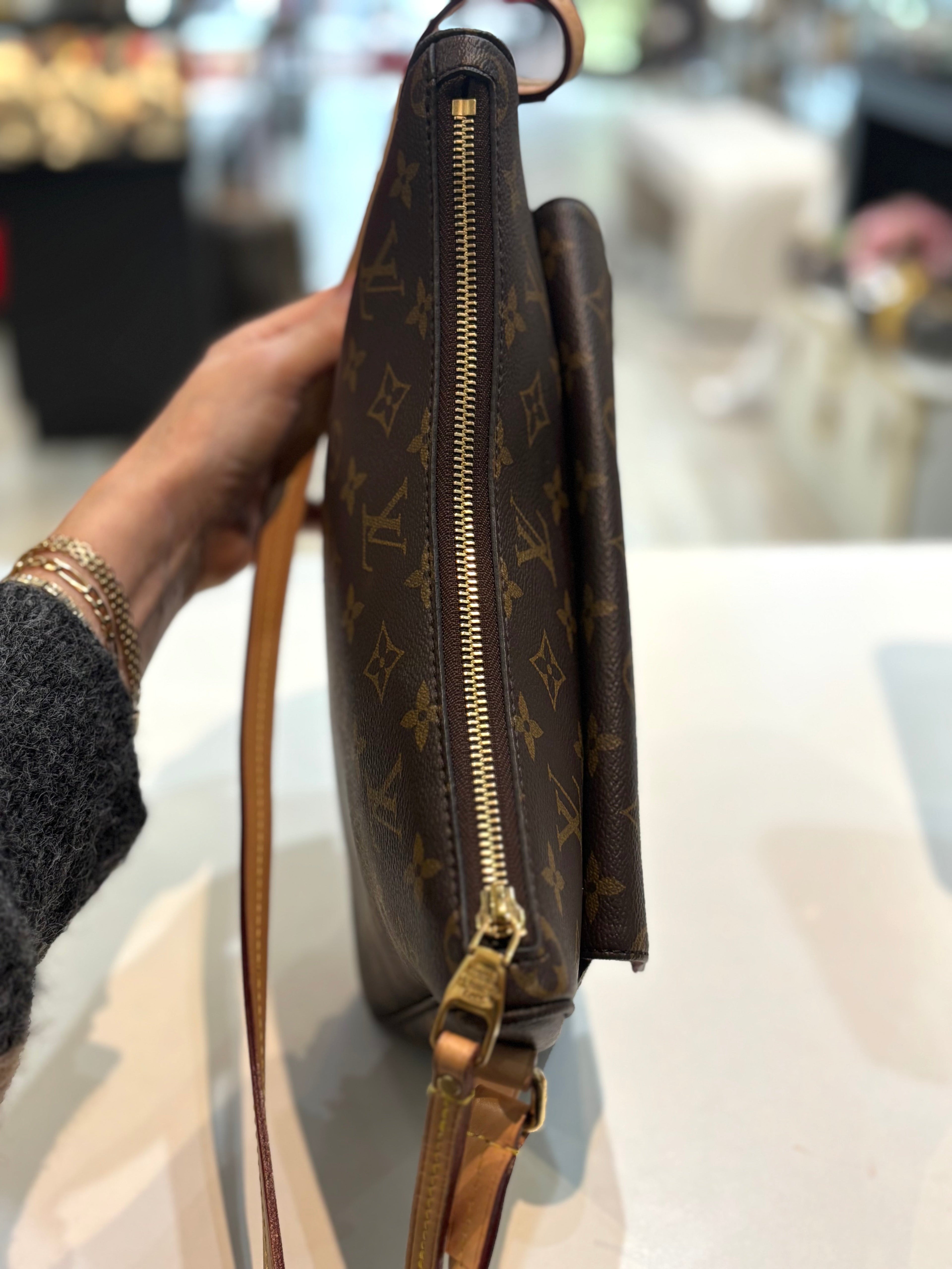 LOUIS VUITTON MABILLON MONOGRAM CROSSBODY BAG