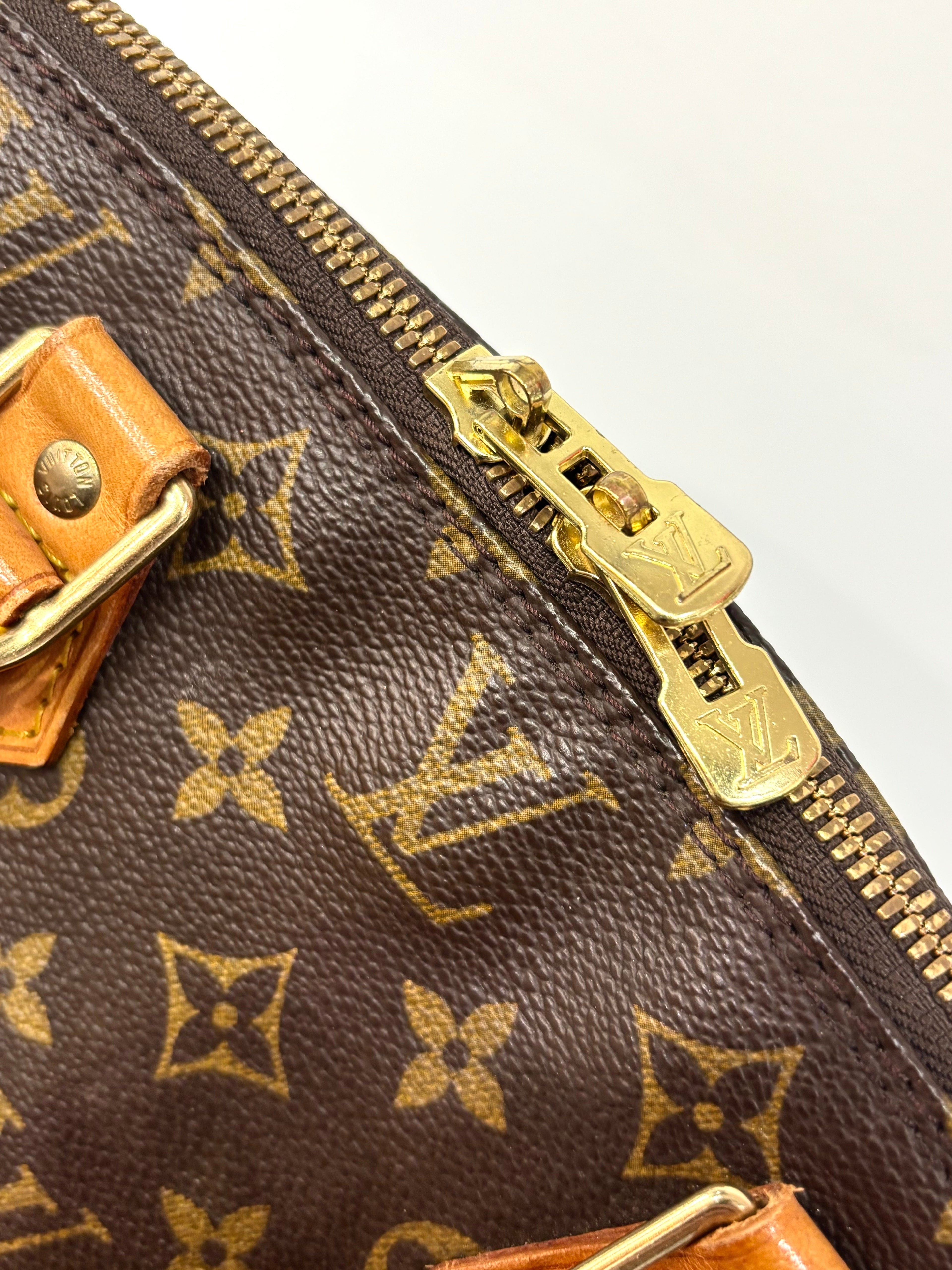 LOUIS VUITTON MONOGRAM VINTAGE ALMA MM HANDBAG