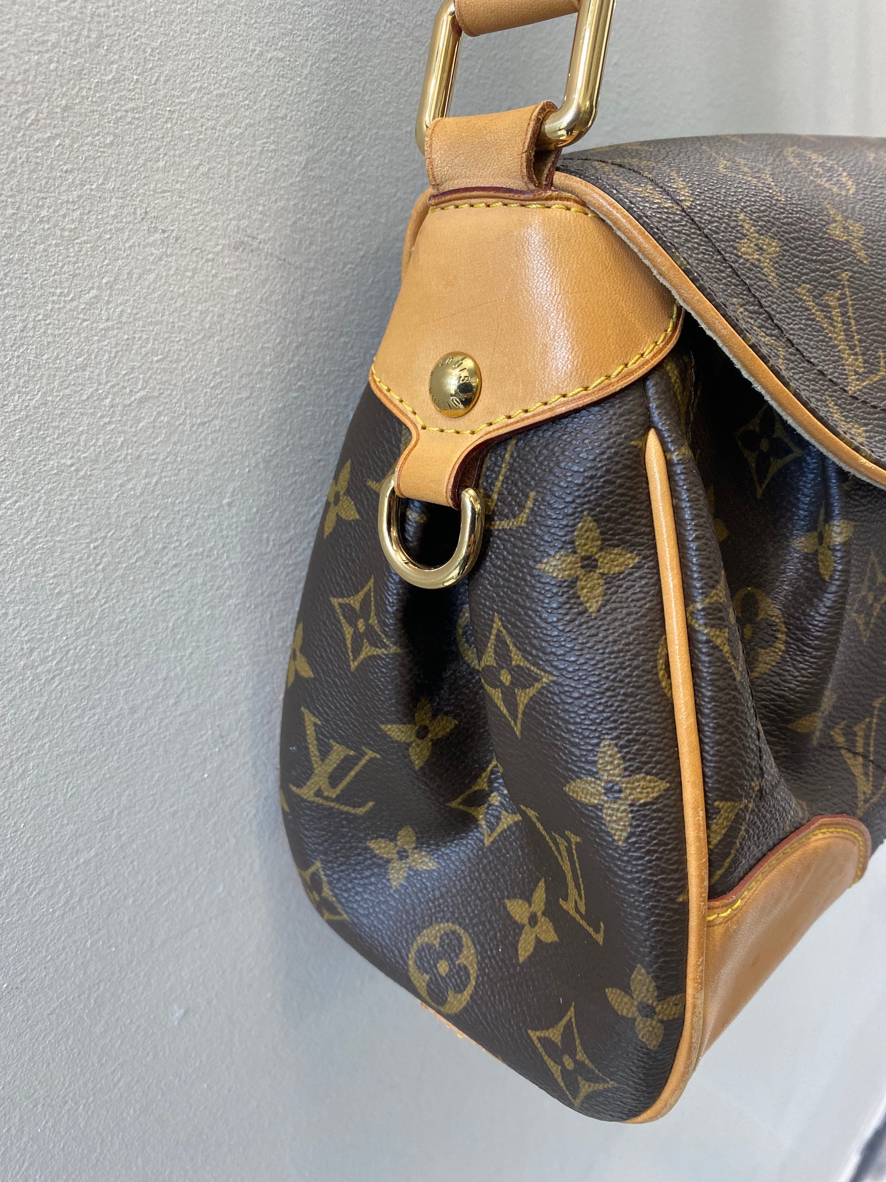 LOUIS VUITTON MONOGRAM BEVERLY MM SATCHEL