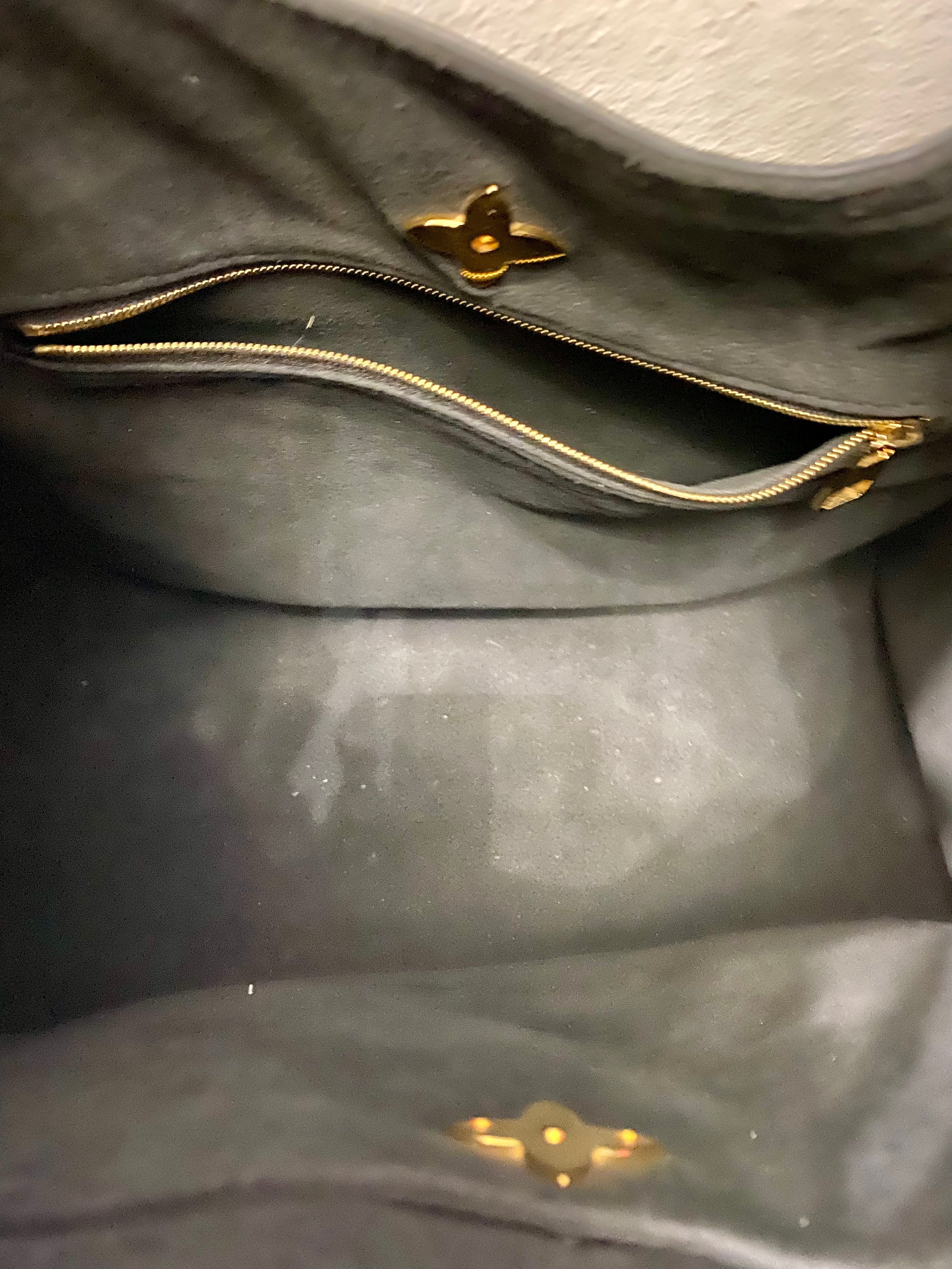 LOUIS VUITTON MONOGRAM FLOWER HOBO BAG NOIR
