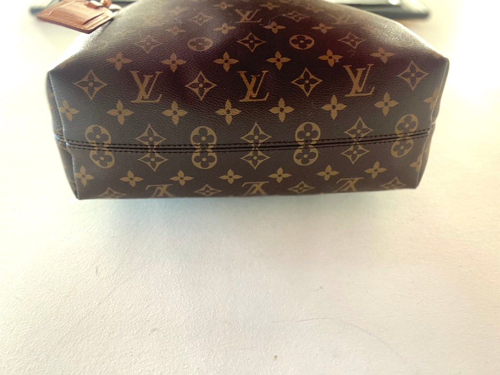 LOUIS VUITTON MONOGRAM GRACEFUL PM PIVOINE