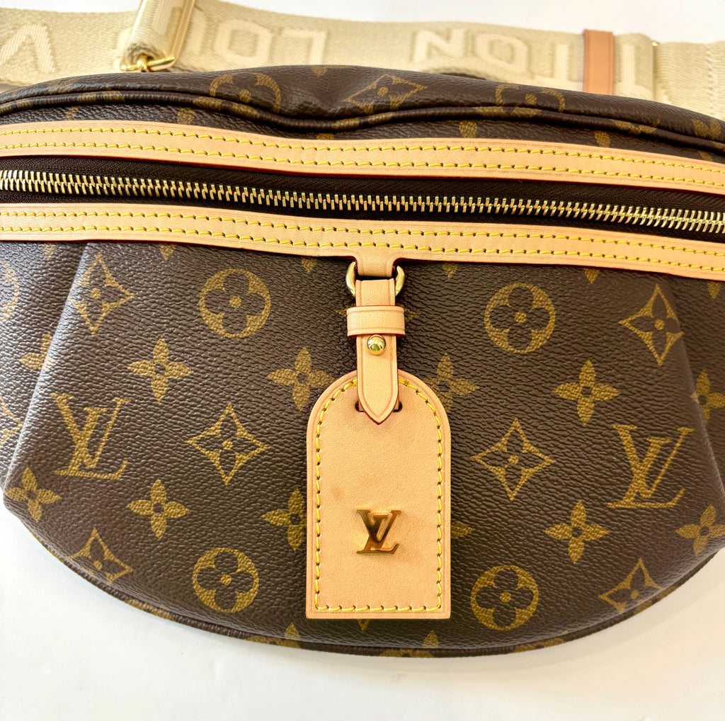 LOUIS VUITTON MONOGRAM LARGE HIGH-RISE BUMBAG