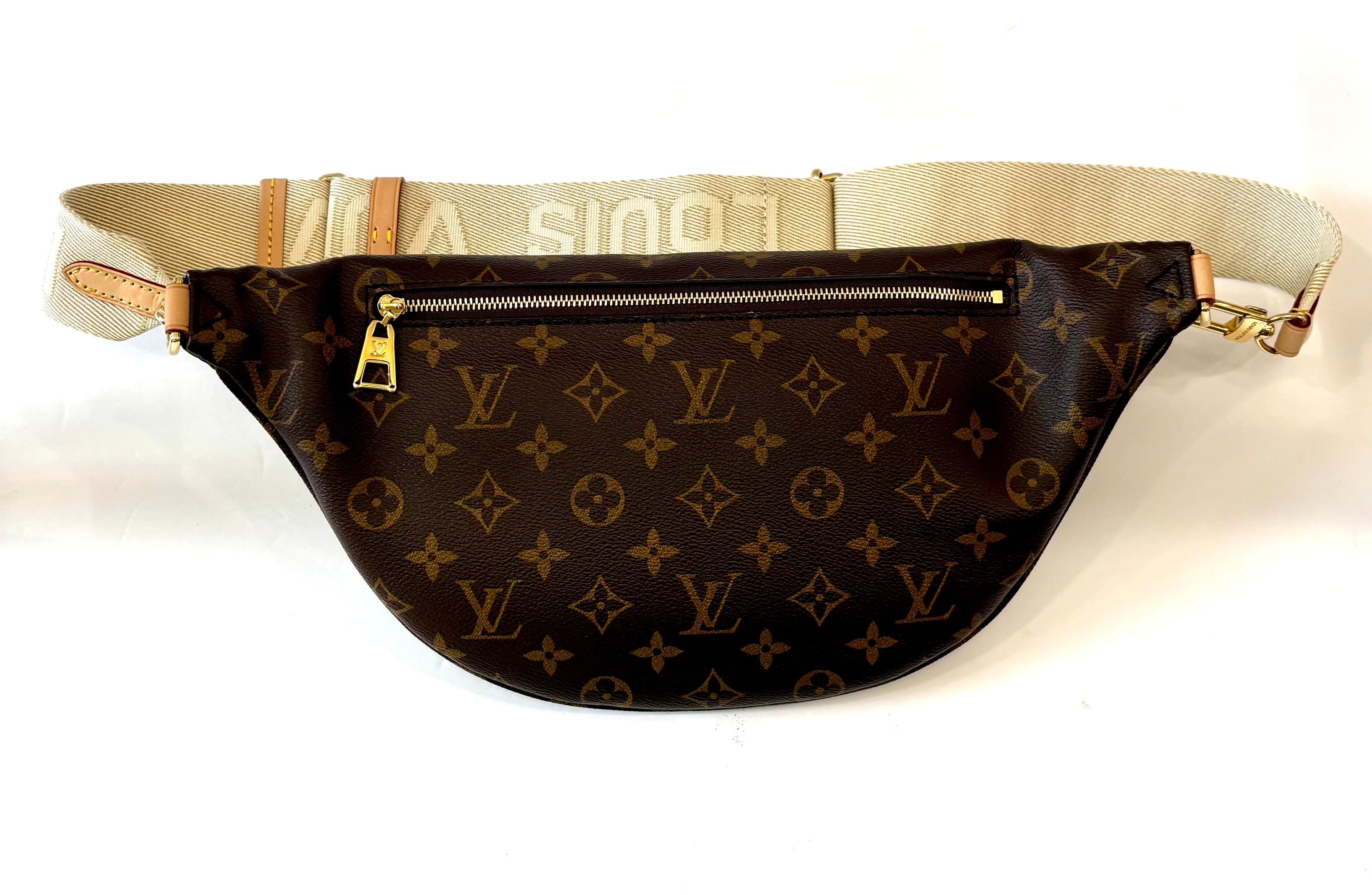 LOUIS VUITTON MONOGRAM LARGE HIGH-RISE BUMBAG