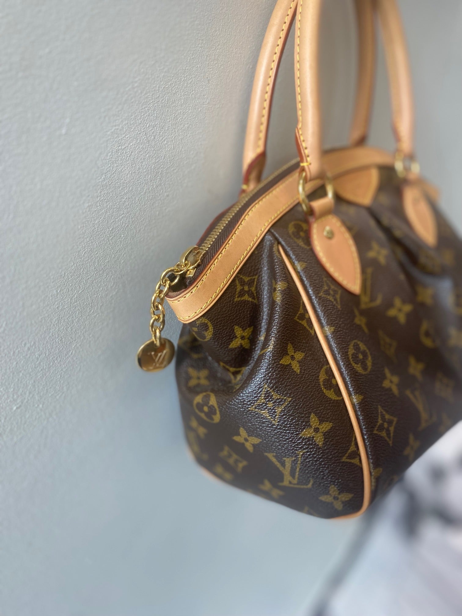 LOUIS VUITTON MONOGRAM TIVOLI PM SATCHEL BAG