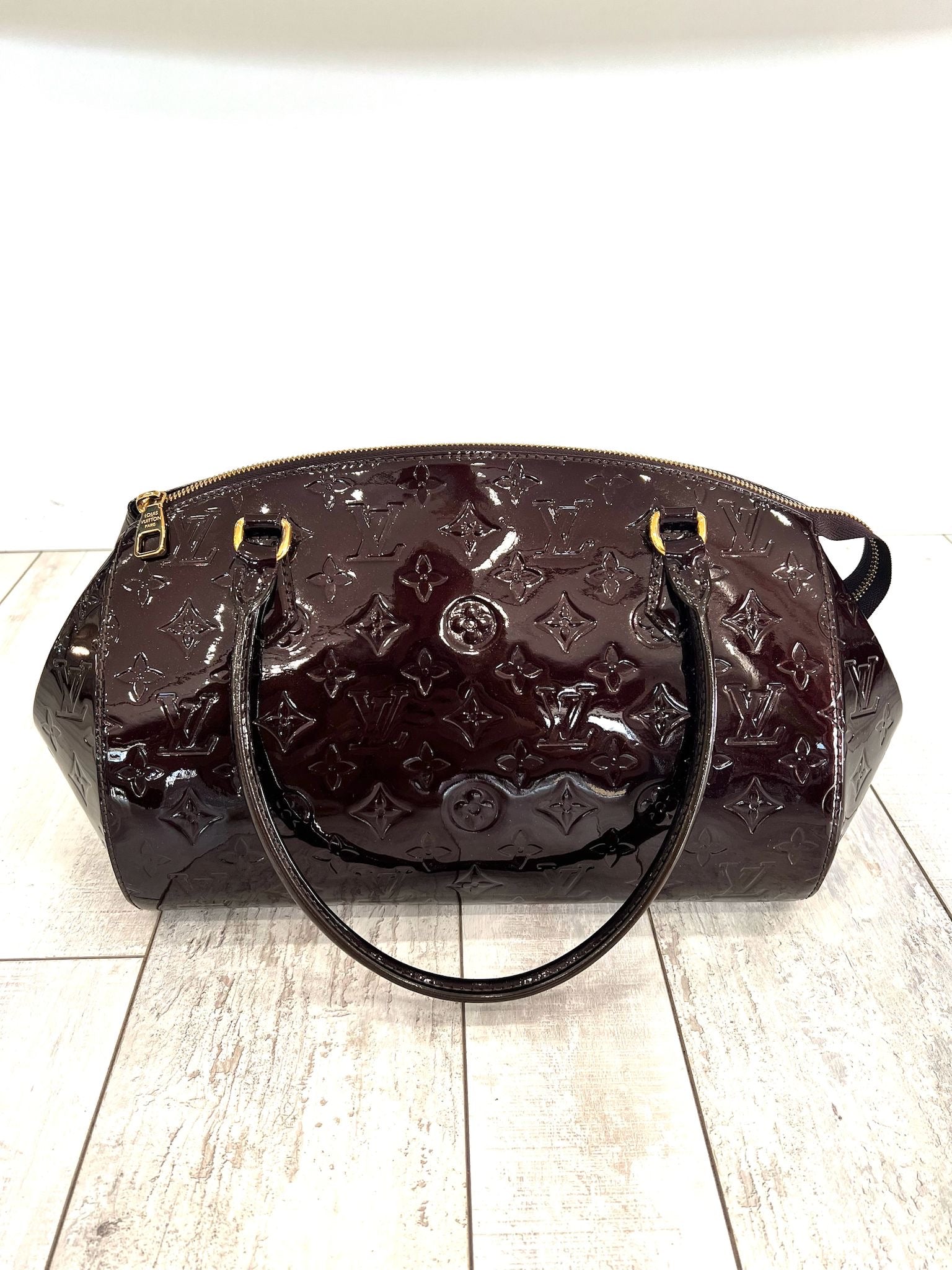 LOUIS VUITTON MONOGRAM VERNIS SHERWOOD PM SHOULDER BAG