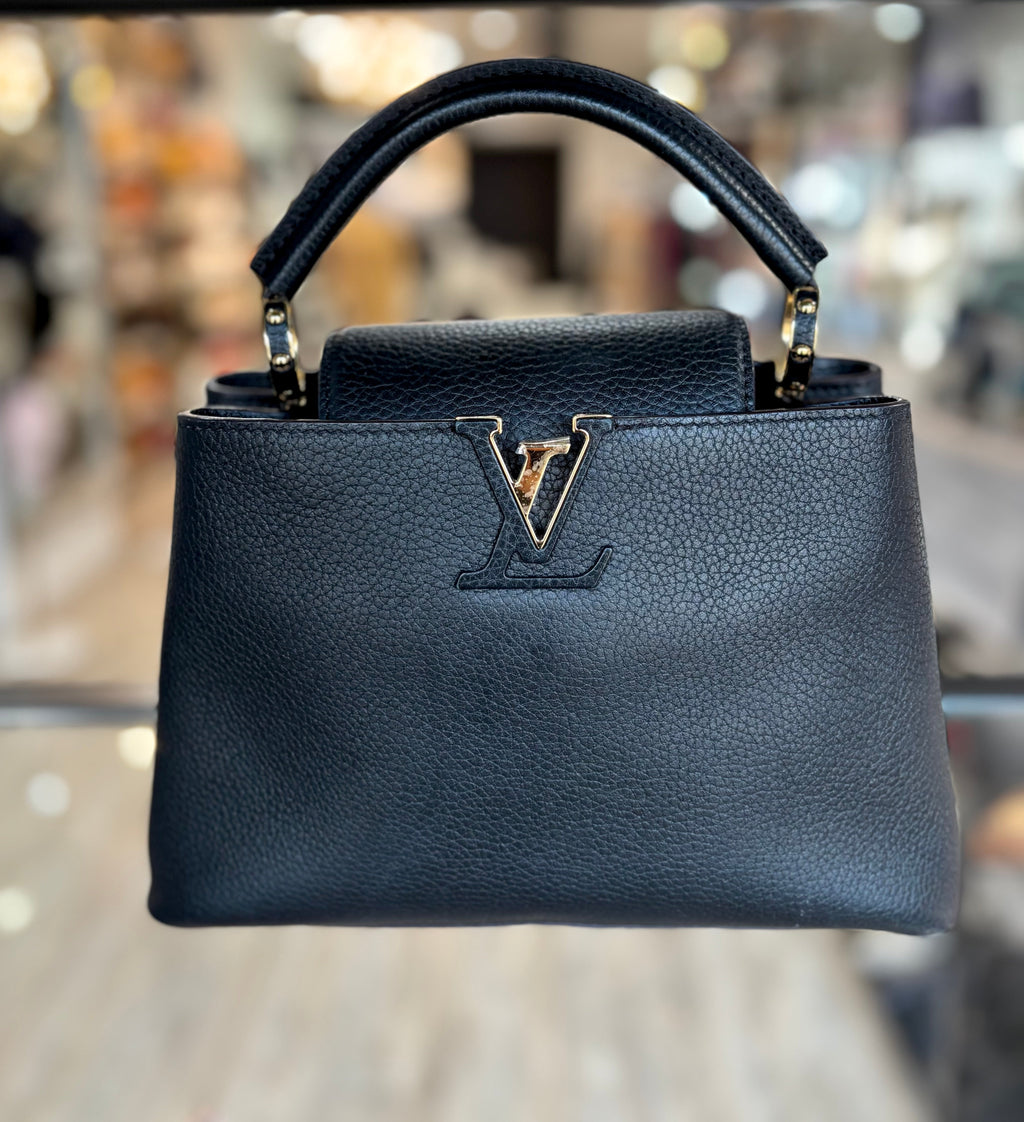 LOUIS VUITTON TAURILLON LEATHER SMALL CAPUCINES BAG