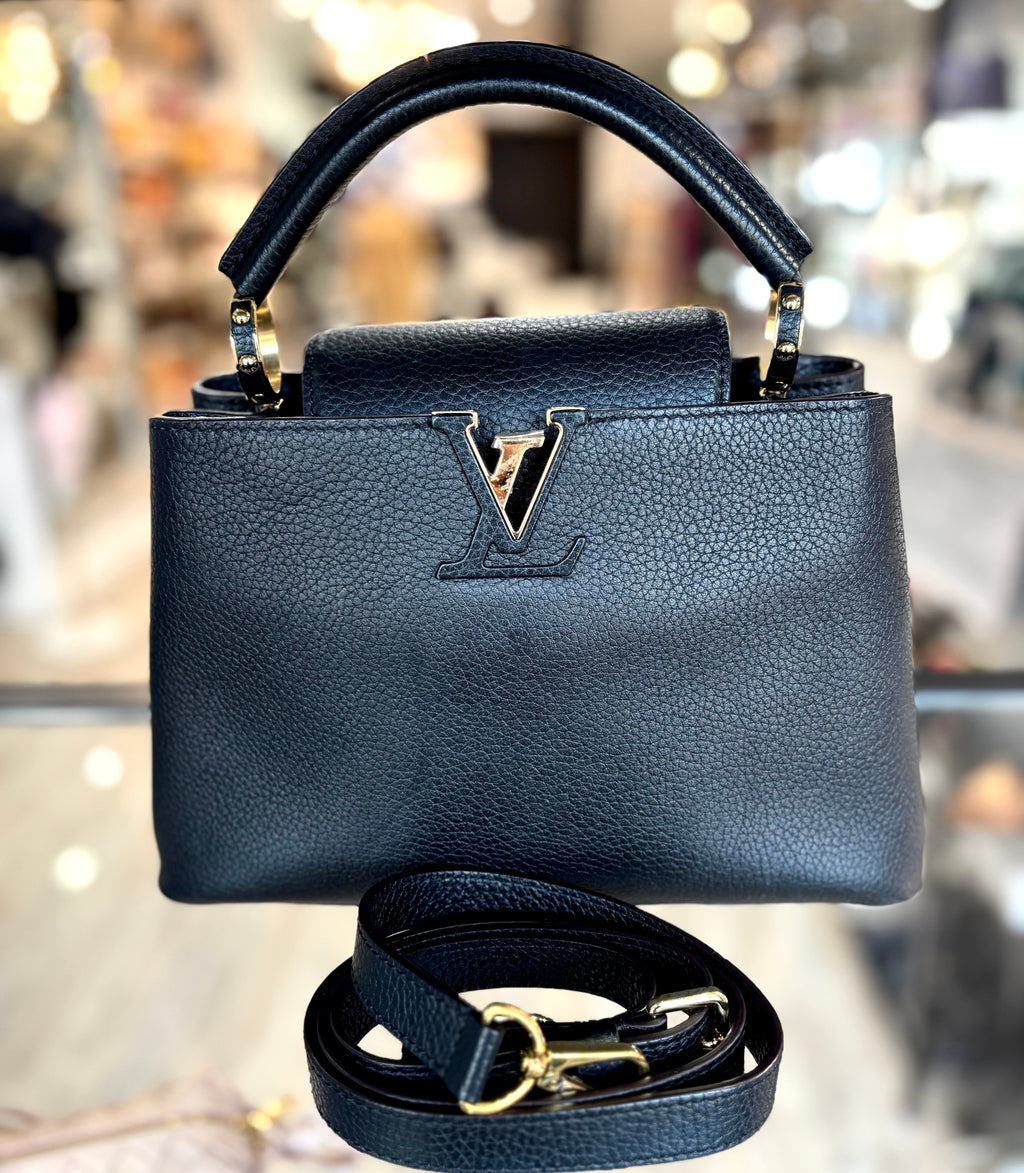 LOUIS VUITTON TAURILLON LEATHER SMALL CAPUCINES BAG