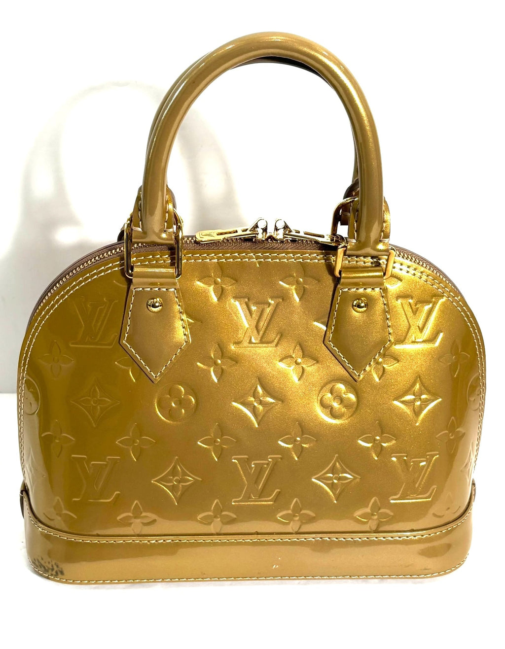 LOUIS VUITTON VERNIS ALMA BB HANDBAG GOLD