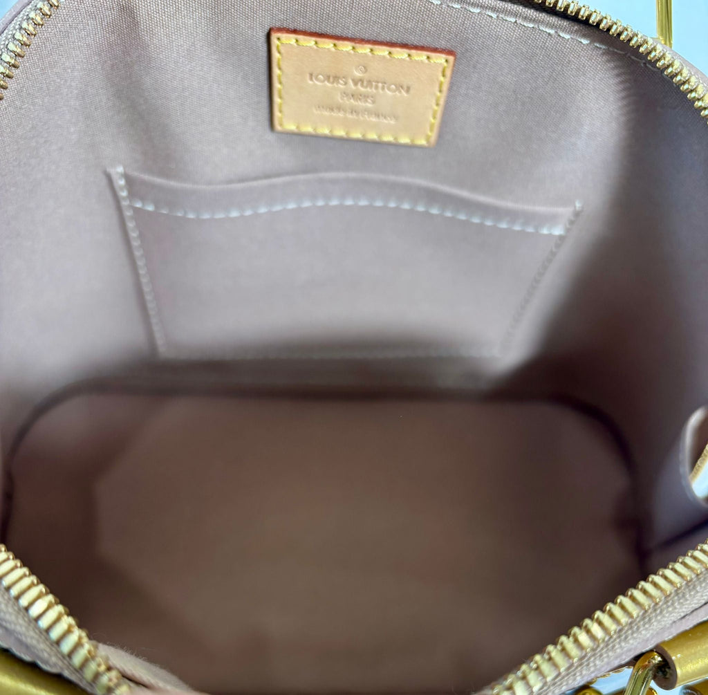 LOUIS VUITTON VERNIS ALMA BB HANDBAG GOLD
