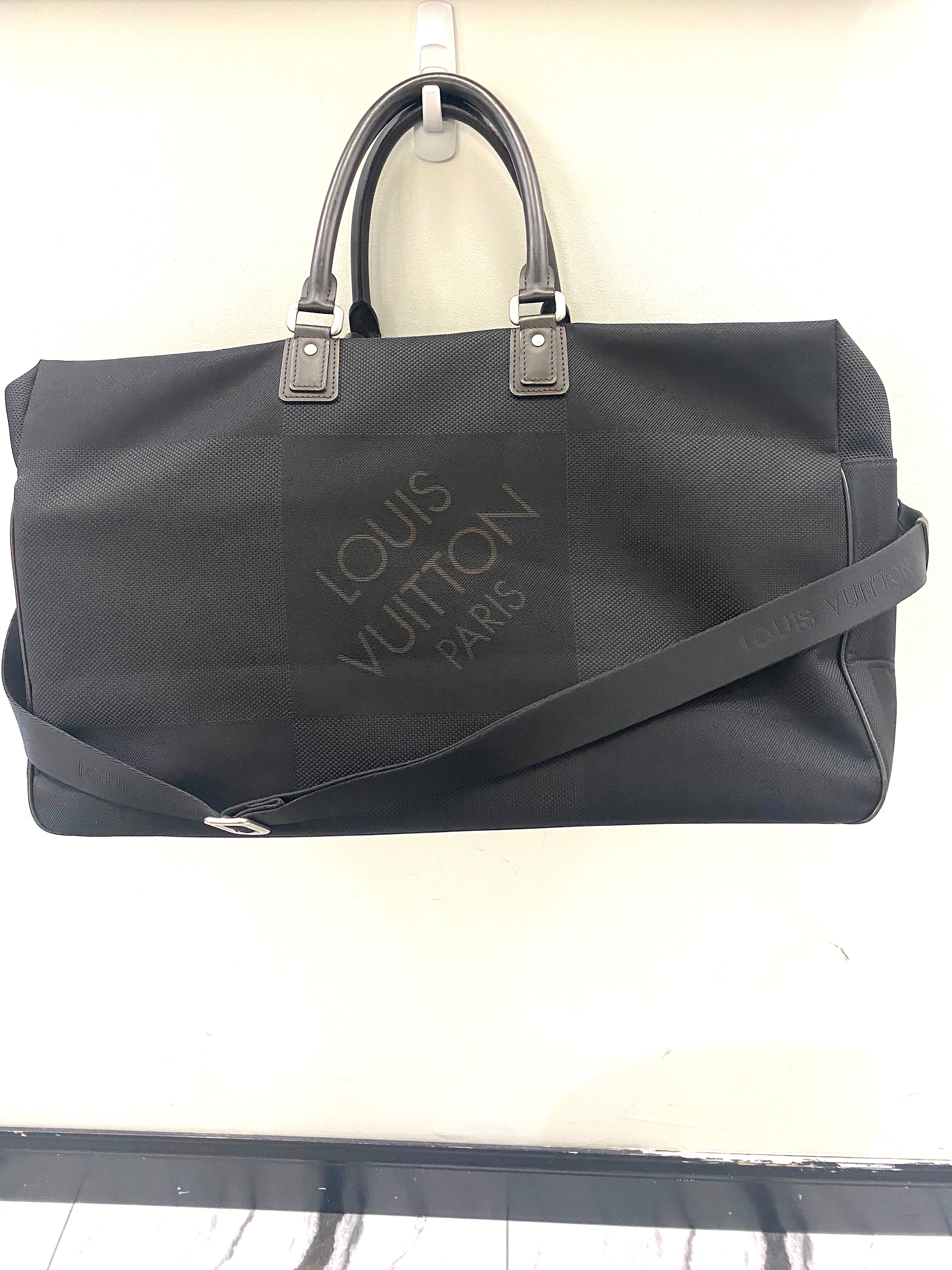 LOUIS VUITTON DAMIER GEANT ALBATROS DUFFLE BAG