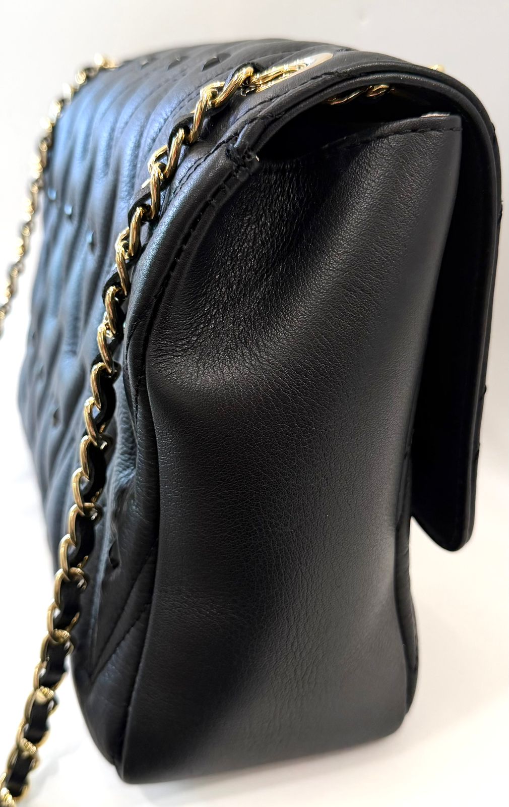 MARIO VALENTINO POSH DIAMOND QUILTED CALFSKIN LEATHER BAG