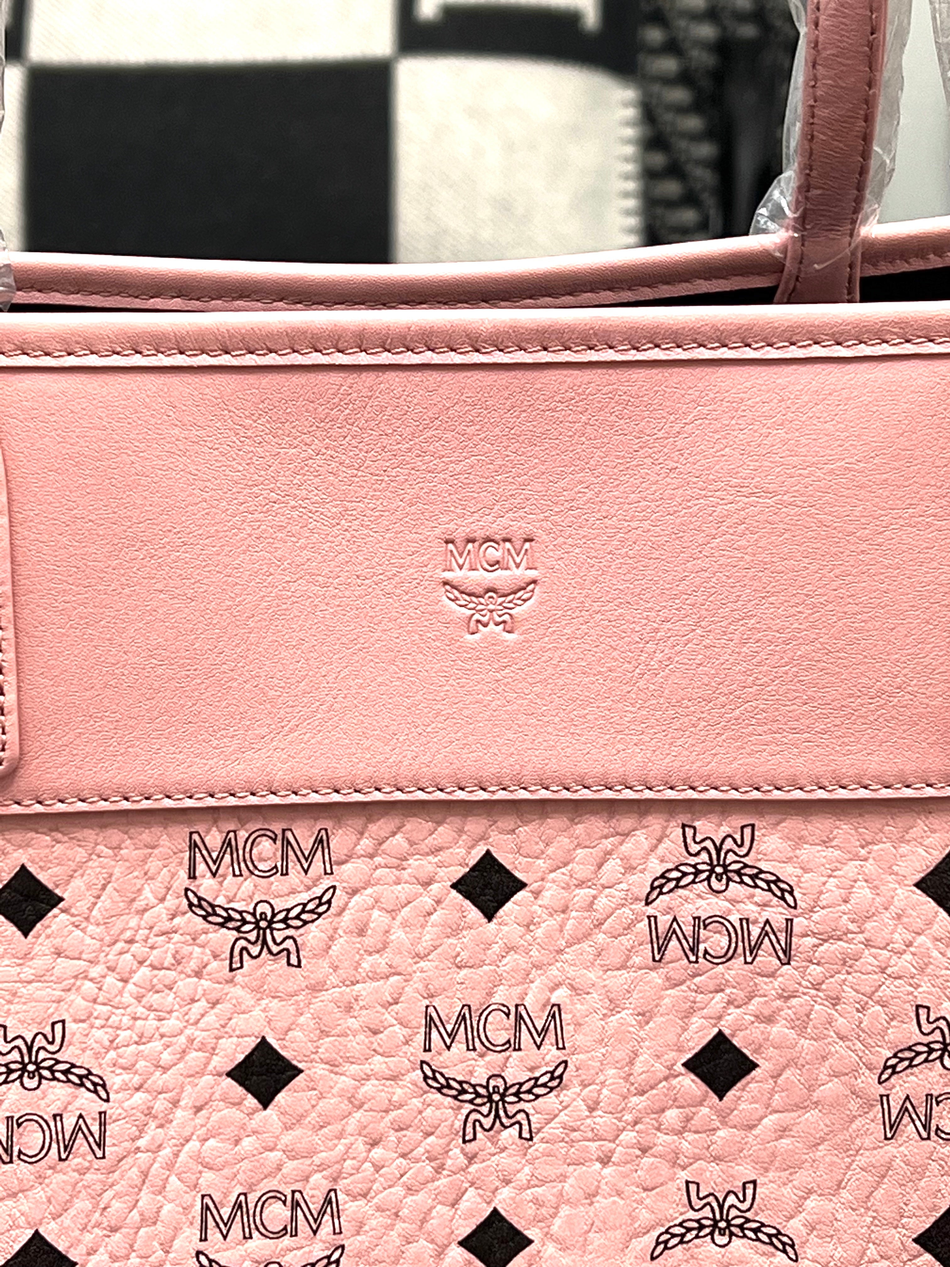 MCM AREN MEDIUM VISETOS LEATHER SHOPPER TOTE BAG