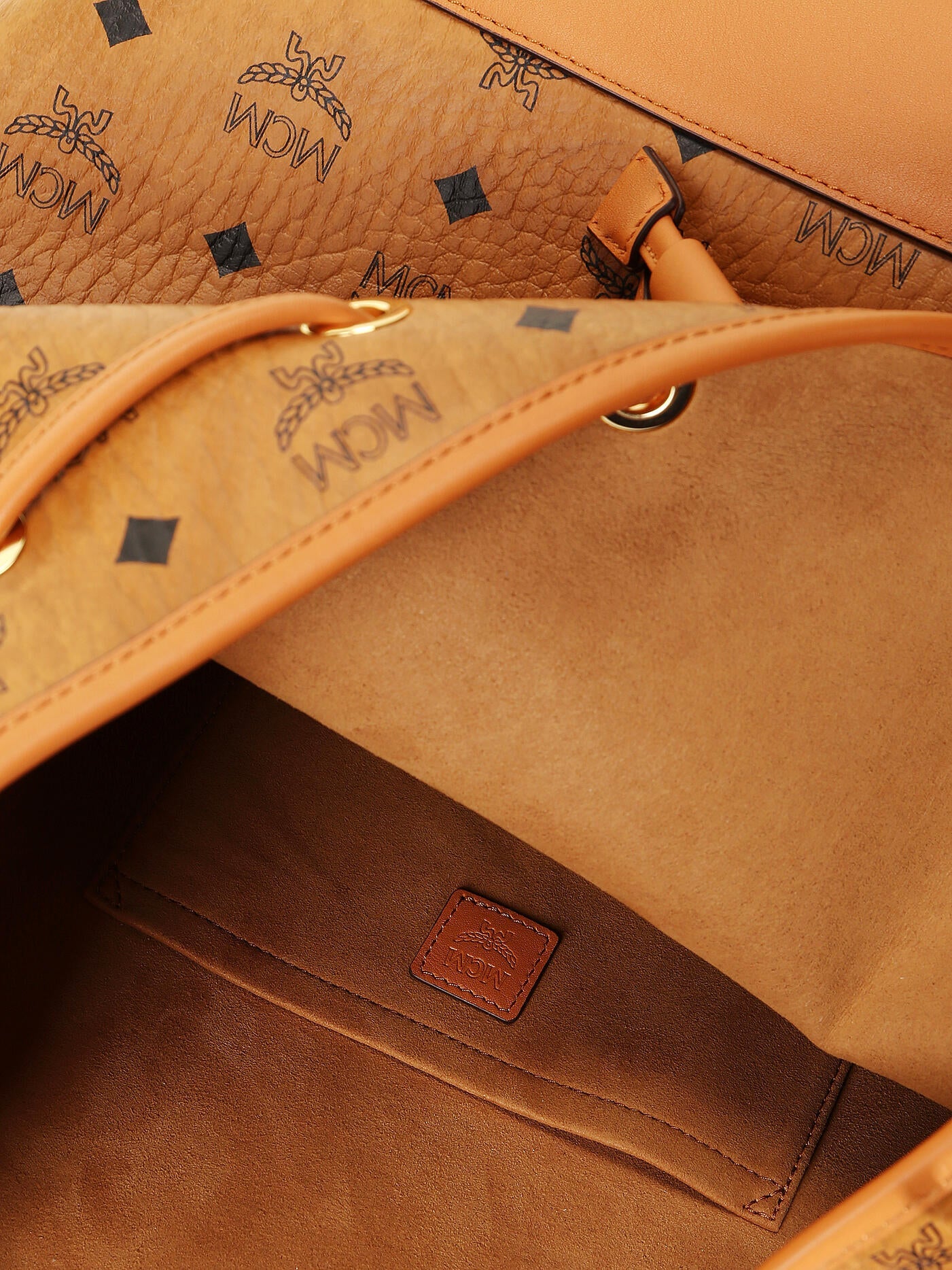 MCM DESSAU DRAWSTRING BAG & POUCH VISETOS COGNAC