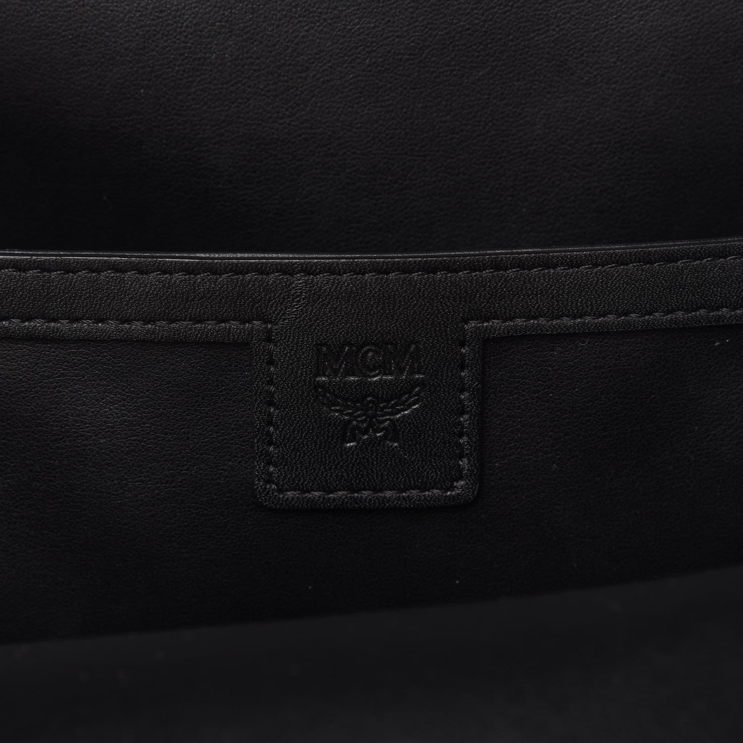 MCM METALLIC VISETOS STARK MEDIUM BACKPACK