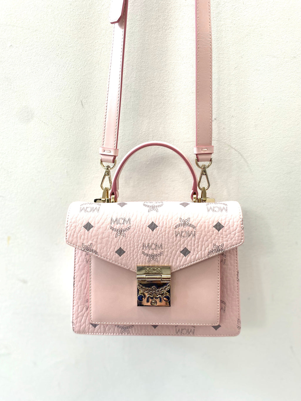 MCM PATRICIA CROSSBODY VISETOS POWDER PINK