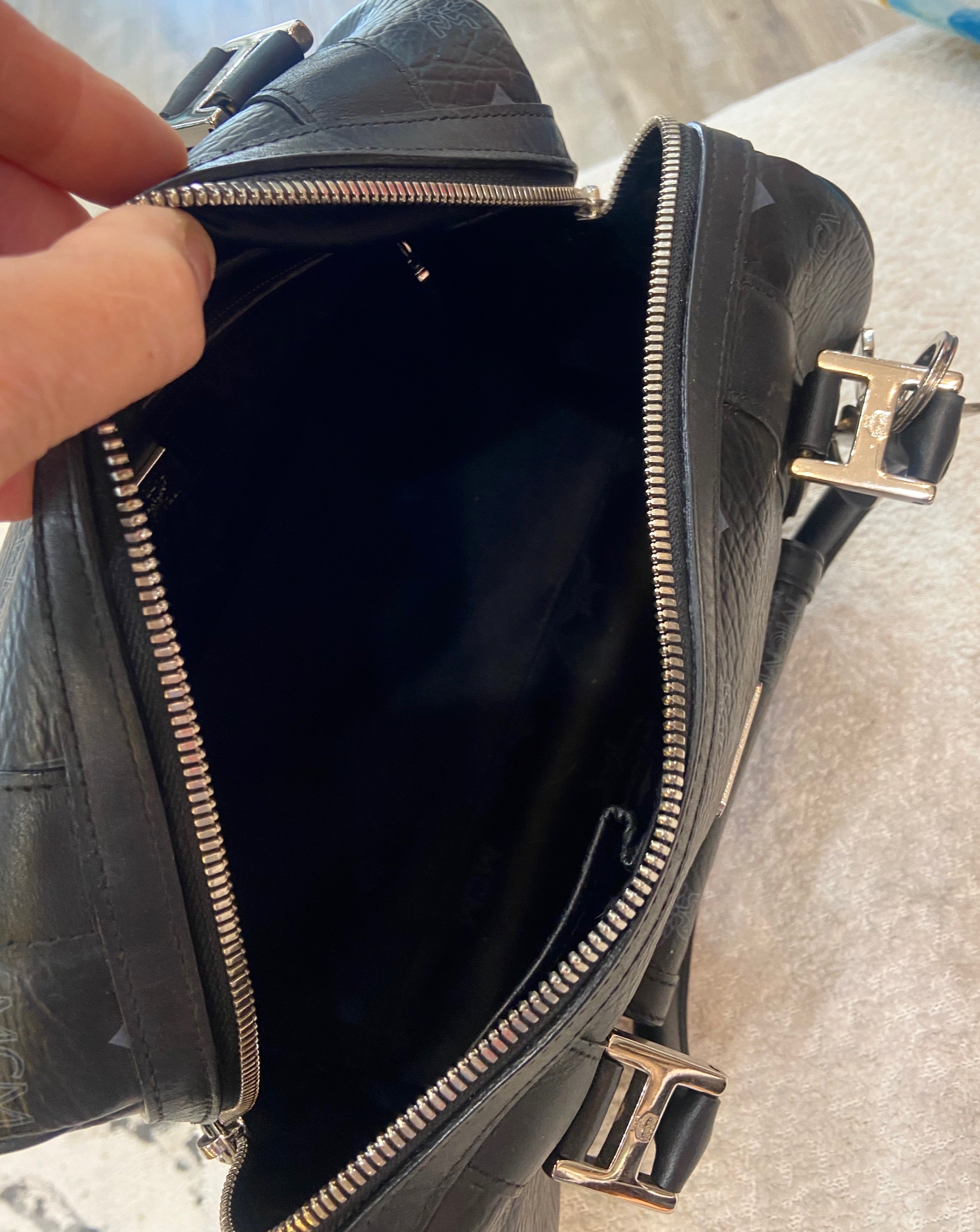 MCM VISETOS SMALL BOSTON BAG