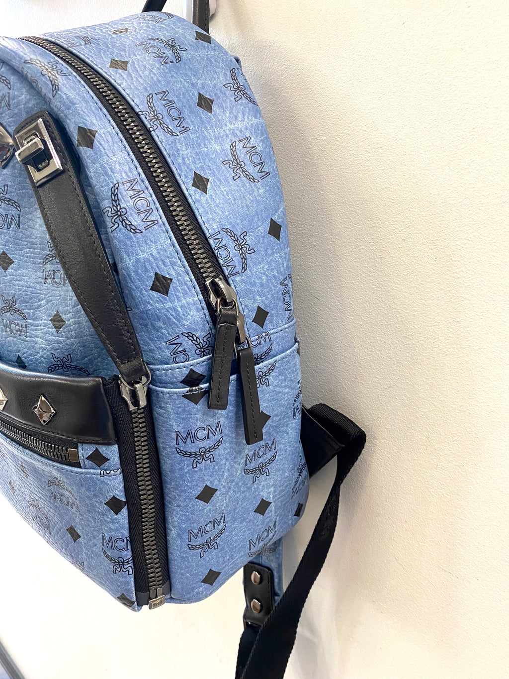 MCM VISETOS STUDDED MEDIUM DUAL STARK BACKPACK