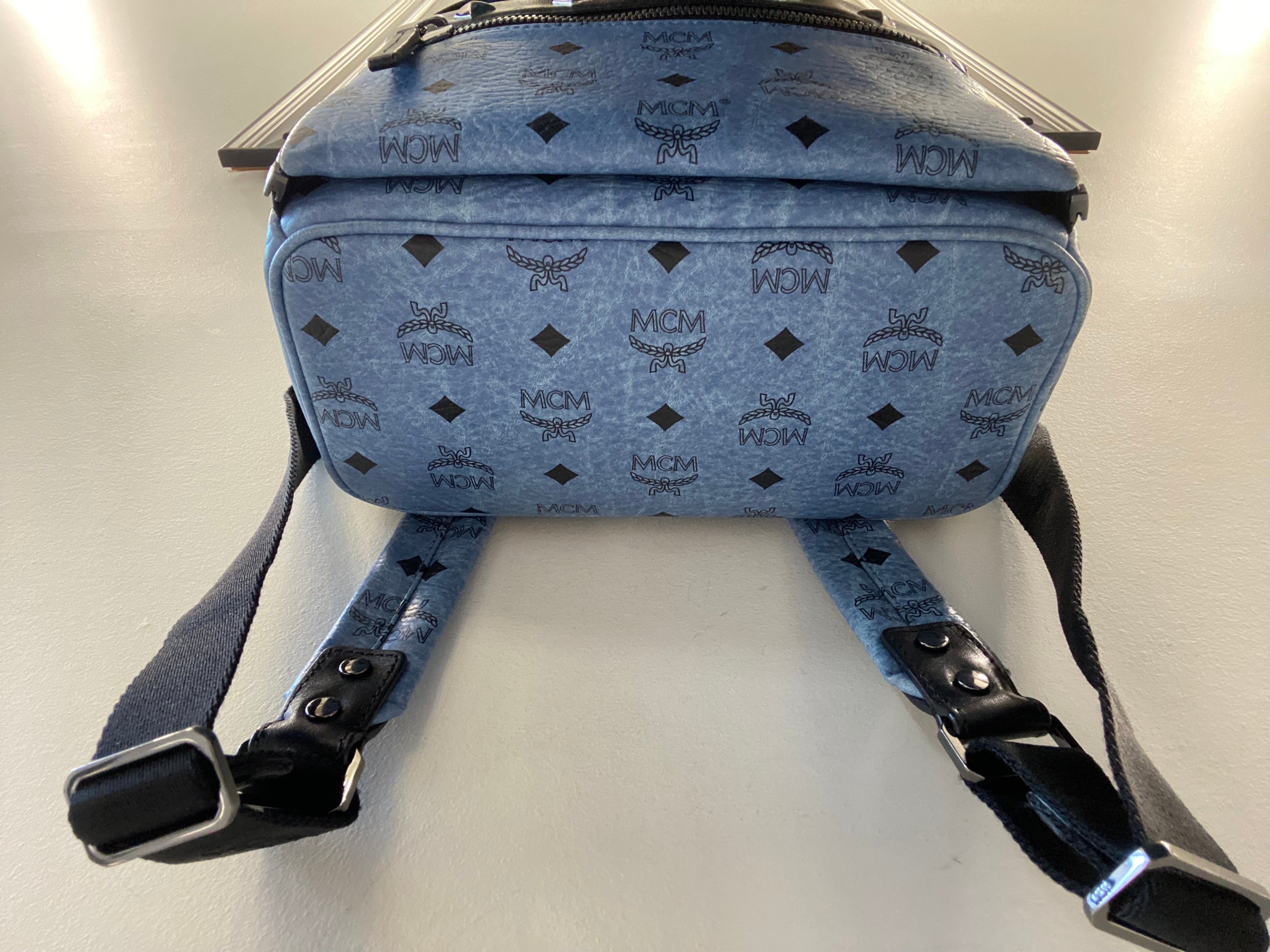 MCM VISETOS STUDDED MEDIUM DUAL STARK BACKPACK