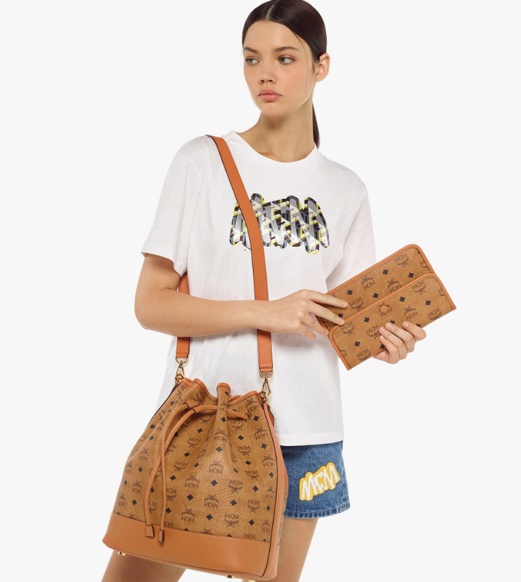 MCM DESSAU DRAWSTRING BAG & POUCH VISETOS COGNAC