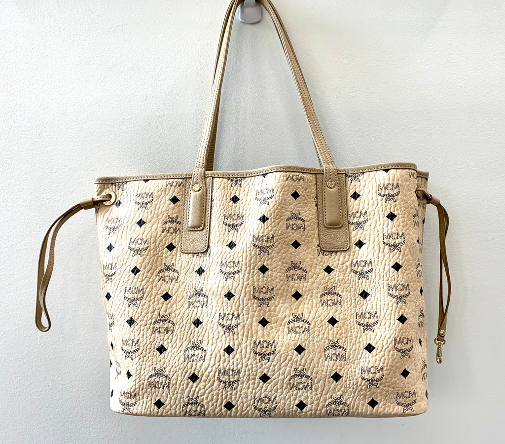 MCM VISETOS MEDIUM REVERSIBLE TOTE