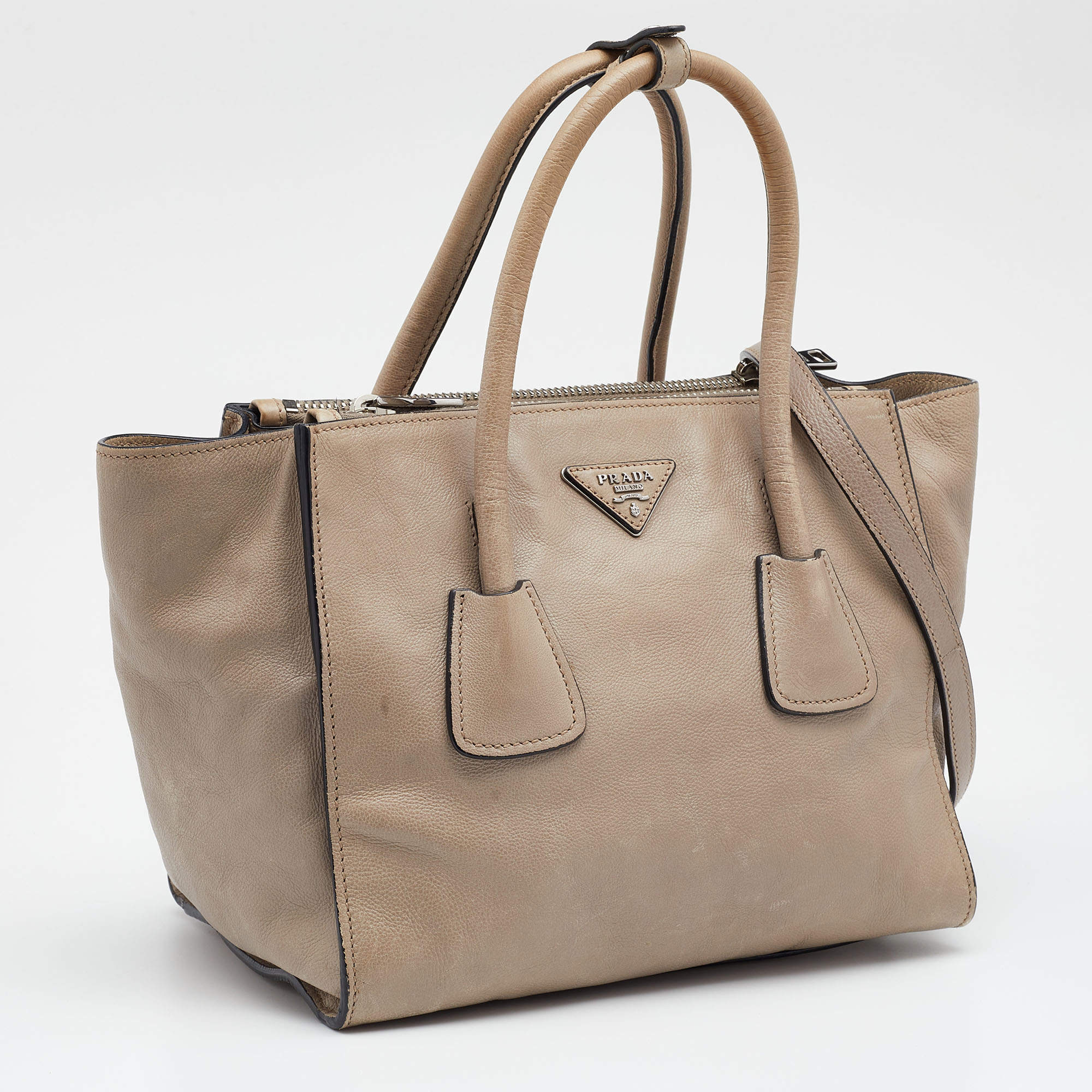 PRADA GLACE LEATHER TWIN POCKET DOUBLE HANDLE TOTE BAG