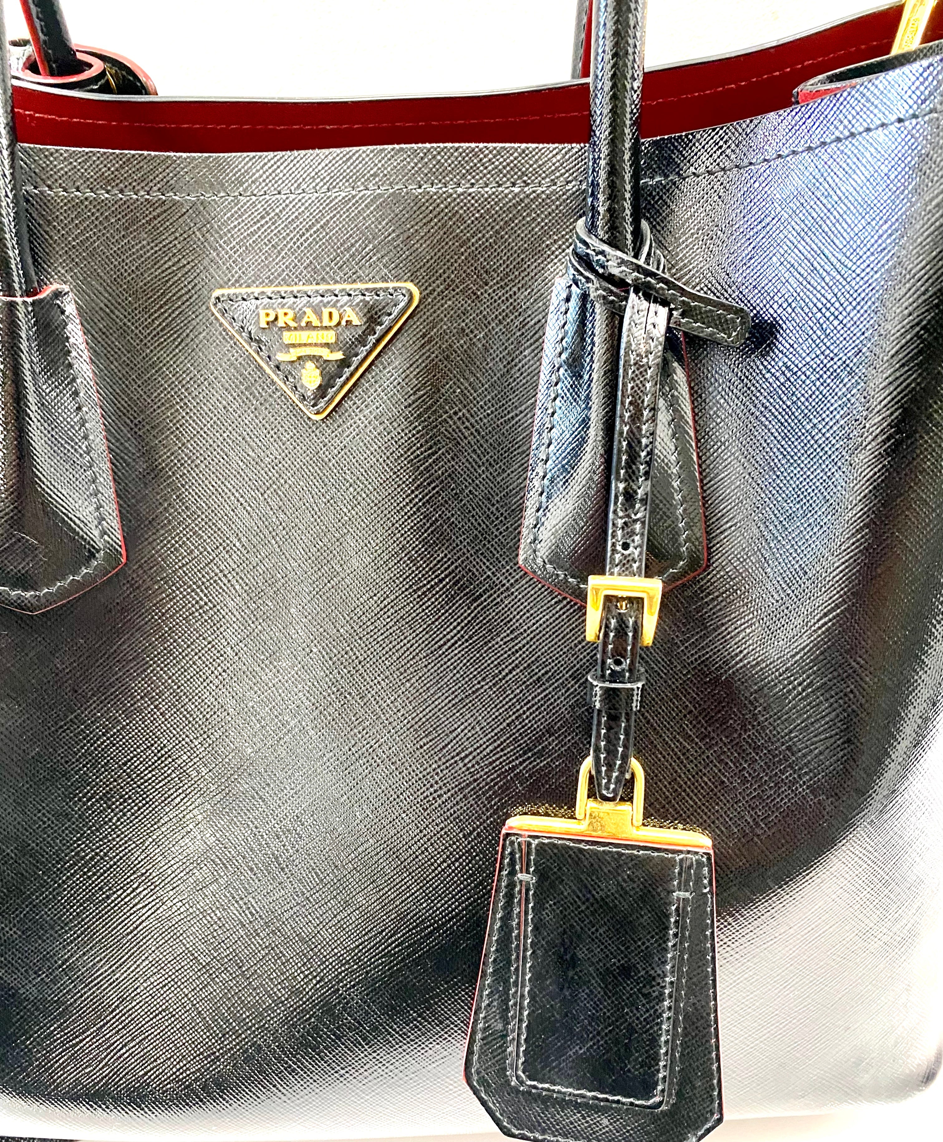 PRADA SHINY SAFFIANO VERNICE LEATHER DOUBLE HANDLE TOTE BAG