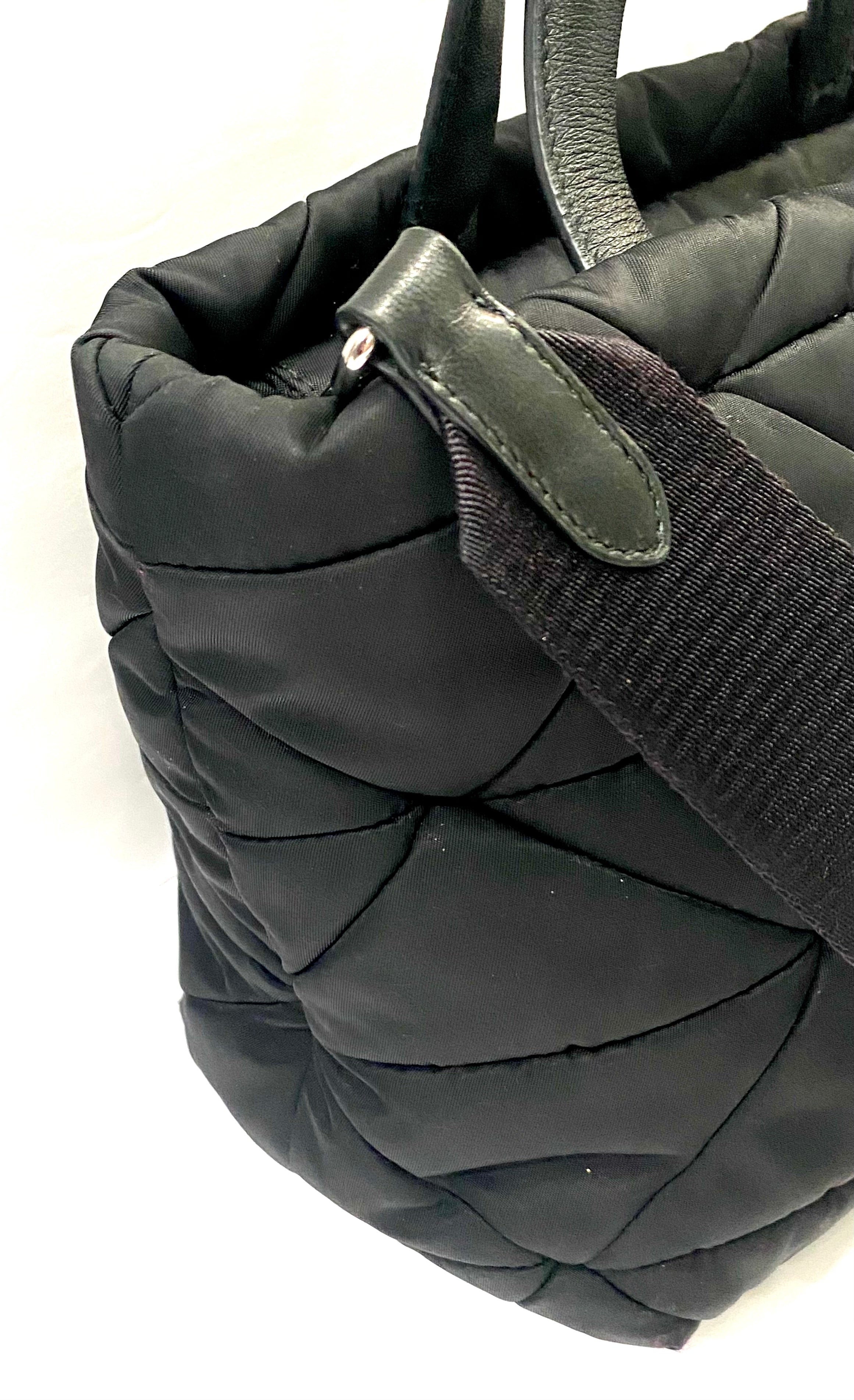 PRADA RE-NYLON TESSUTO NAPPA QUILTED PADDED ZIP TOTE BAG