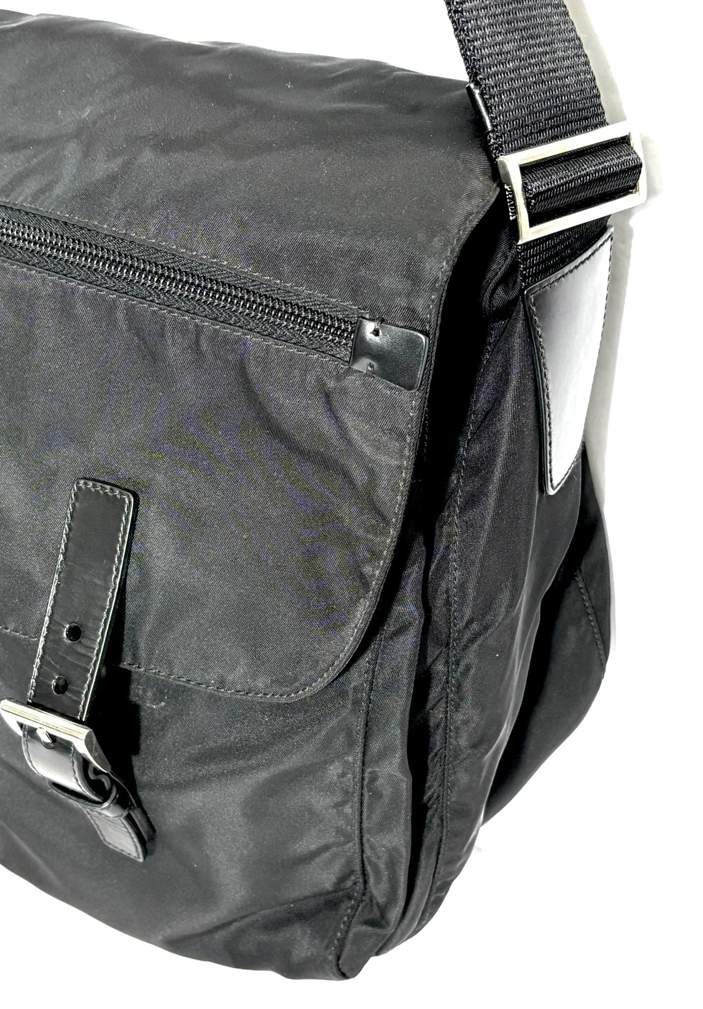 PRADA TESSUTO NYLON SAFFIANO VELA MESSAGER BAG