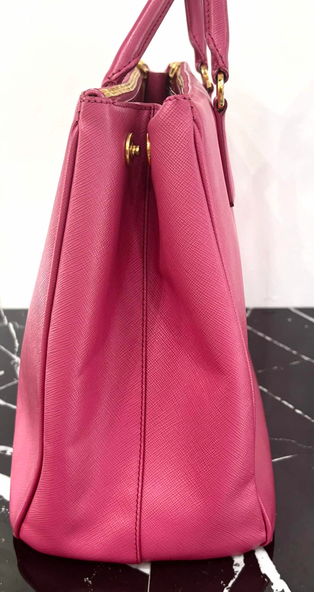 PRADA GALLERIA MEDIUM SAFFIANO LEATHER TOTE BAG