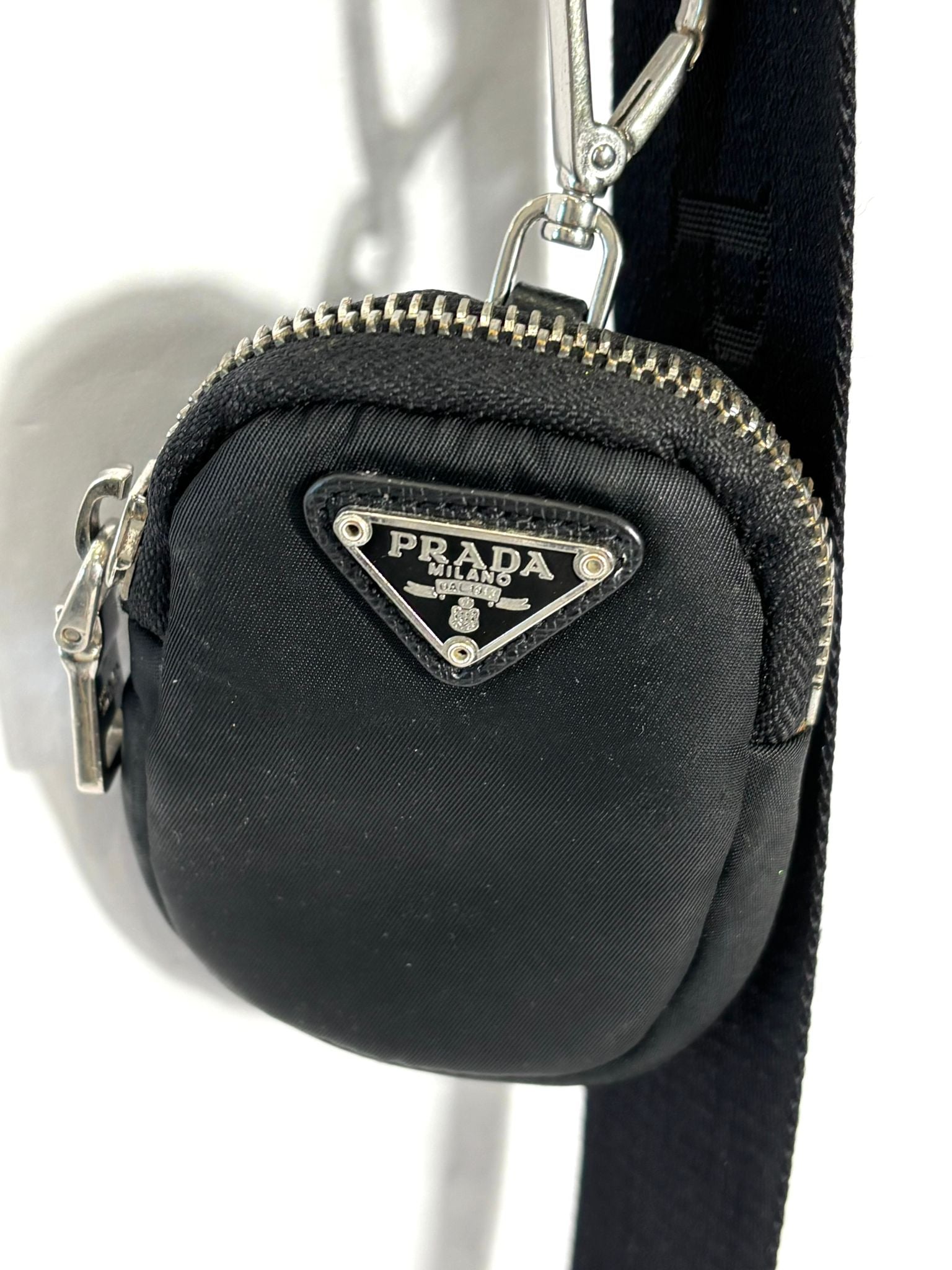 PRADA RE-EDITION CROSSBODY BAG