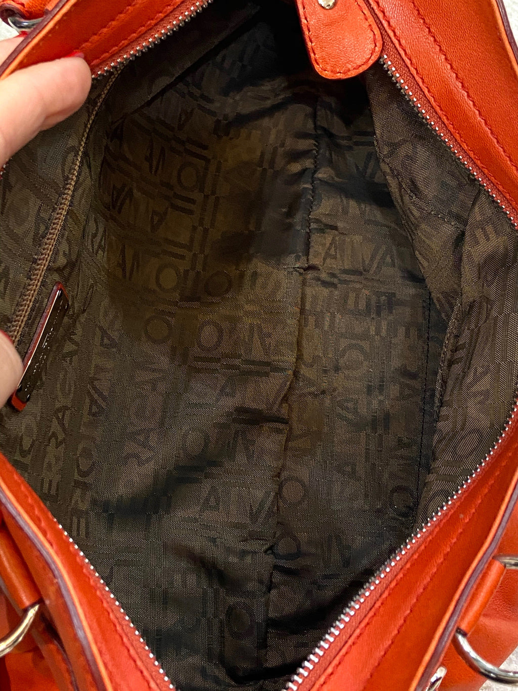 SALVATORE FERRAGAMO LEATHER GANCINI MARISA SATCHEL