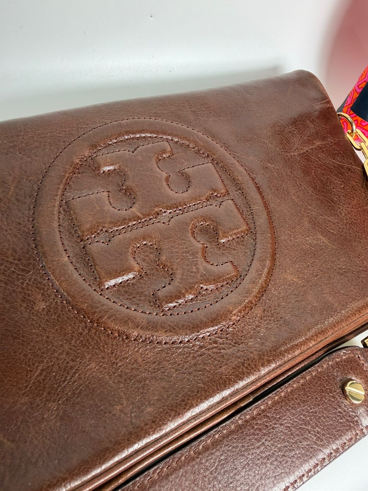 TORY BURCH CALFSKIN LEATHER REVA CLUTCH WITH CHAIN