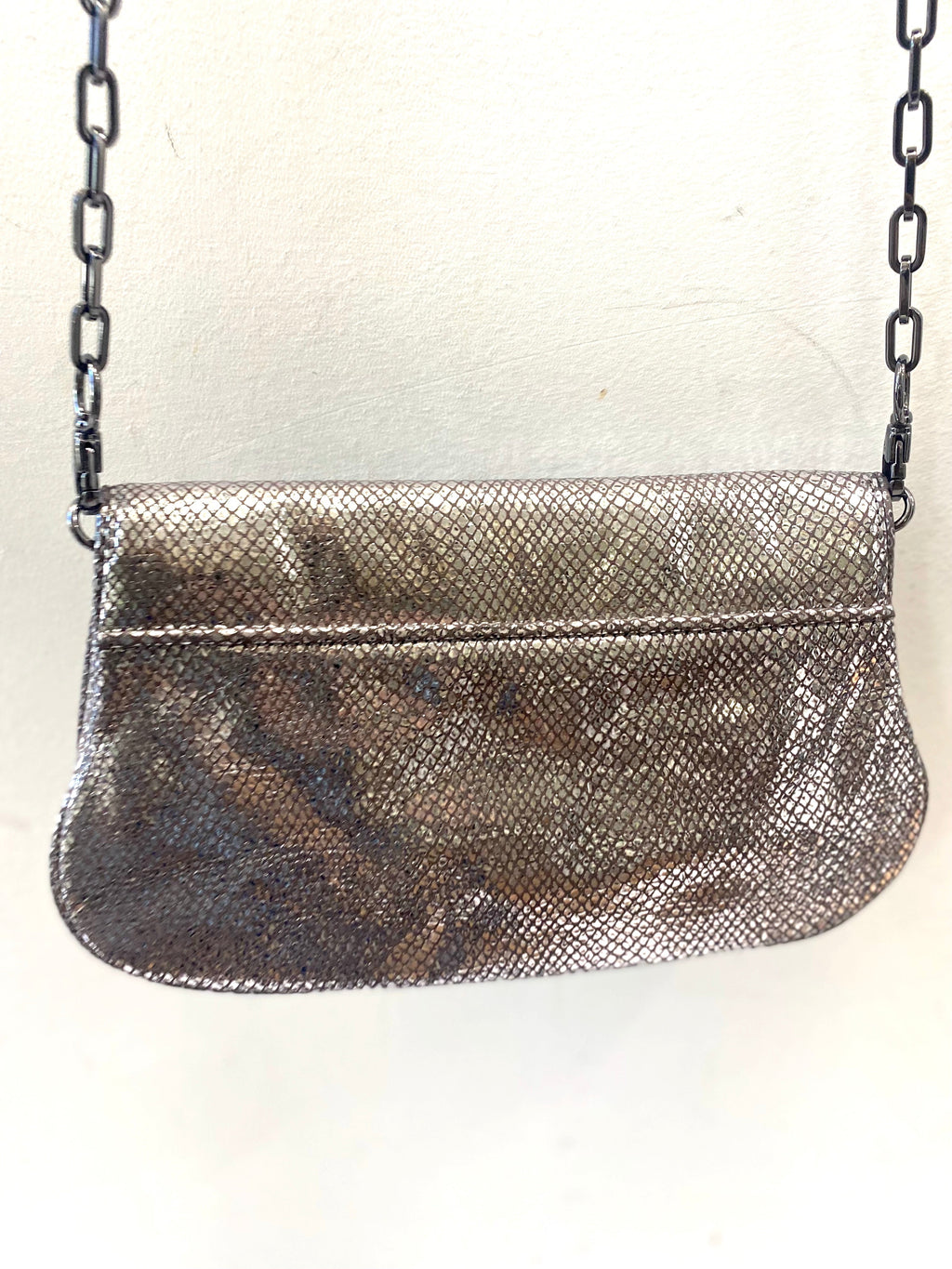 TORY BURCH EMBOSSED LEATHER SHOULDER BAG
