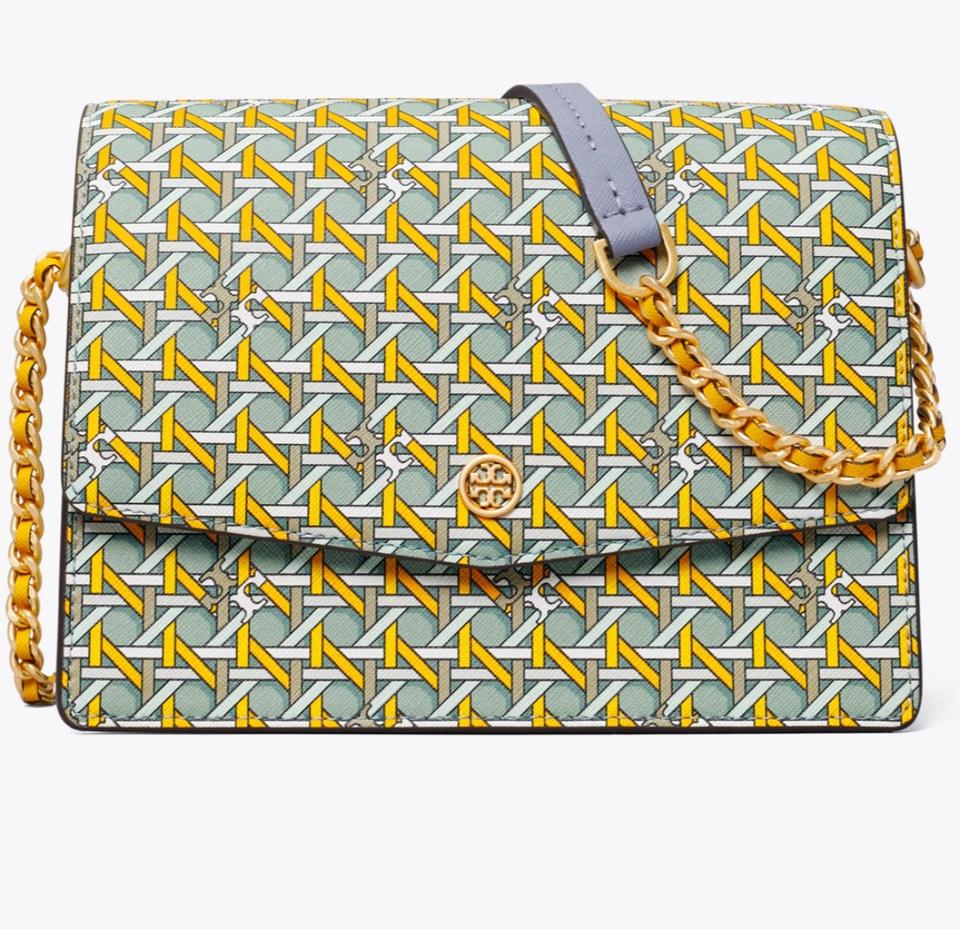 TORY BURCH ROBINSON CONVERTIBLE BASKET WEAVE LOGO LEATHER SHOULDER BAG