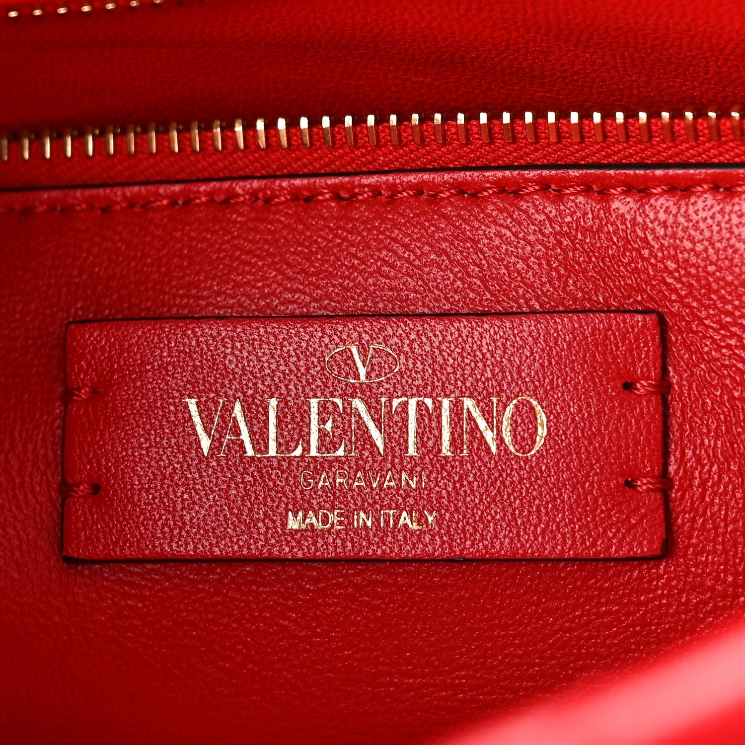 VALENTINO GARAVANI ROMAN STUD NAPPA LEATHER SHOULDER BAG IN ROUGE