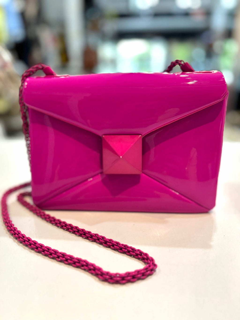VALENTINO GARAVANI ONE STUD GLOSSY PATENT LEATHER BAG