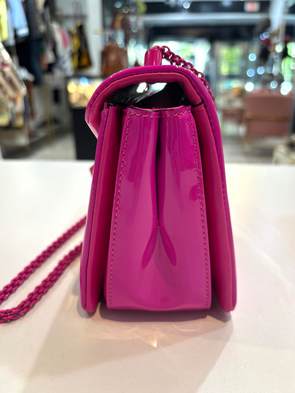 VALENTINO GARAVANI ONE STUD GLOSSY PATENT LEATHER BAG