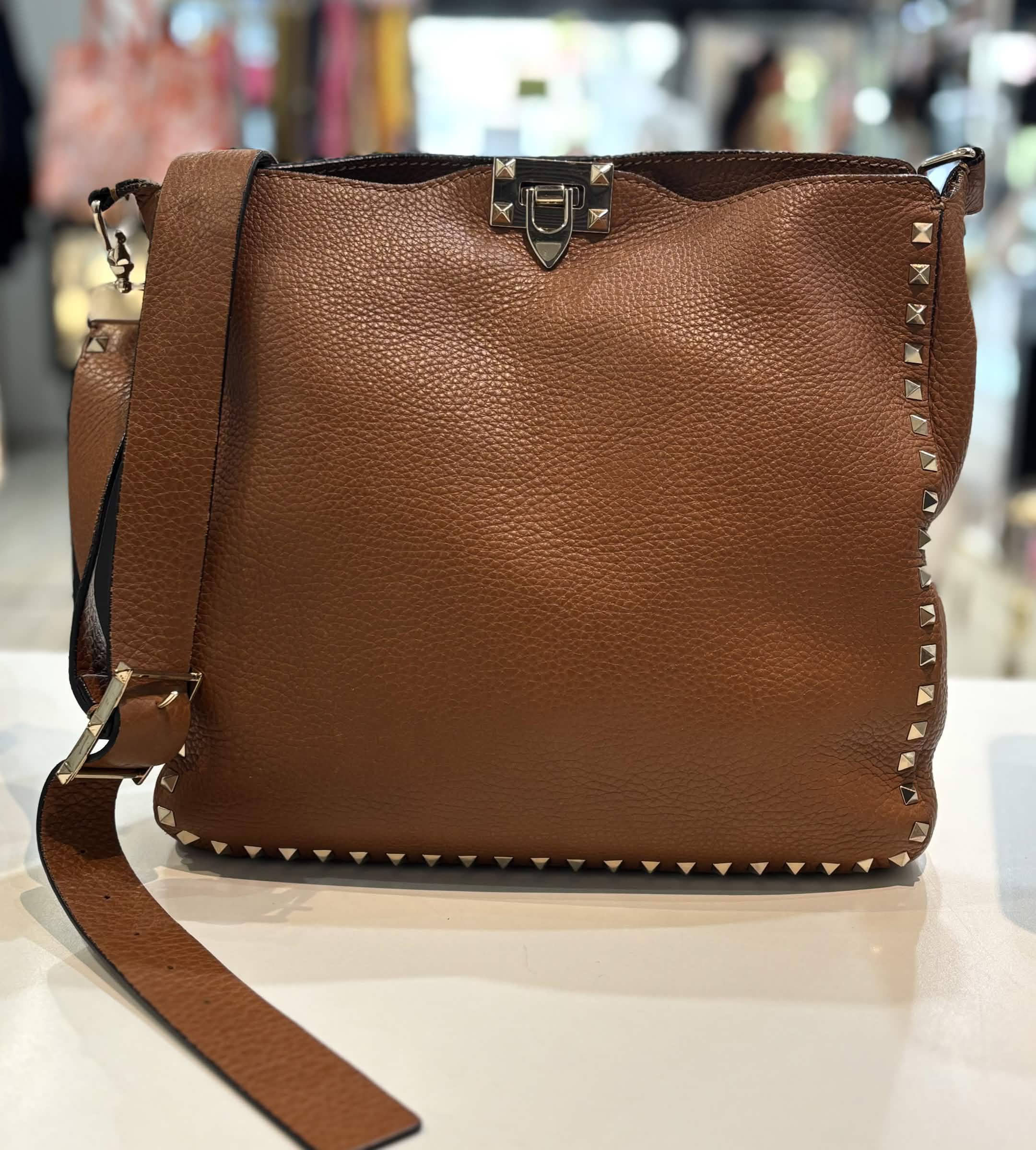 VALENTINO ROCKSTUD PEBBLED CALFSKIN LEATHER CROSSBODY BAG