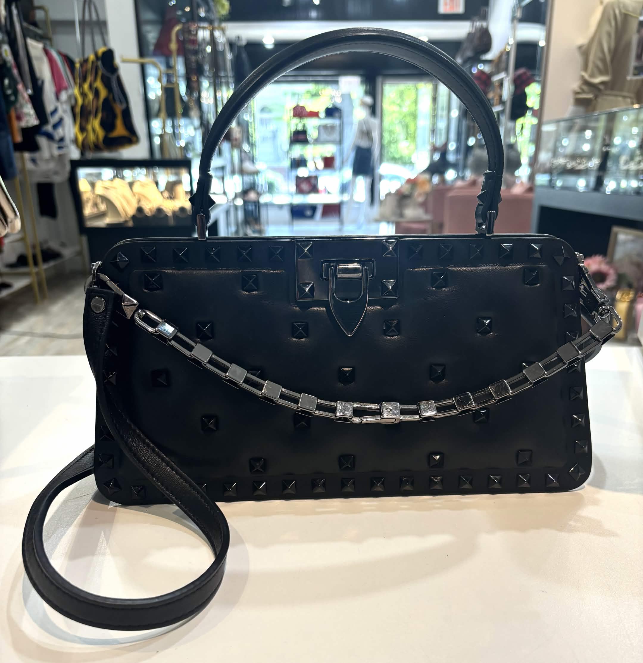 VALENTINO GARAVANI ROCKSTUD PADDED NAPPA LEATHER HANDBAG