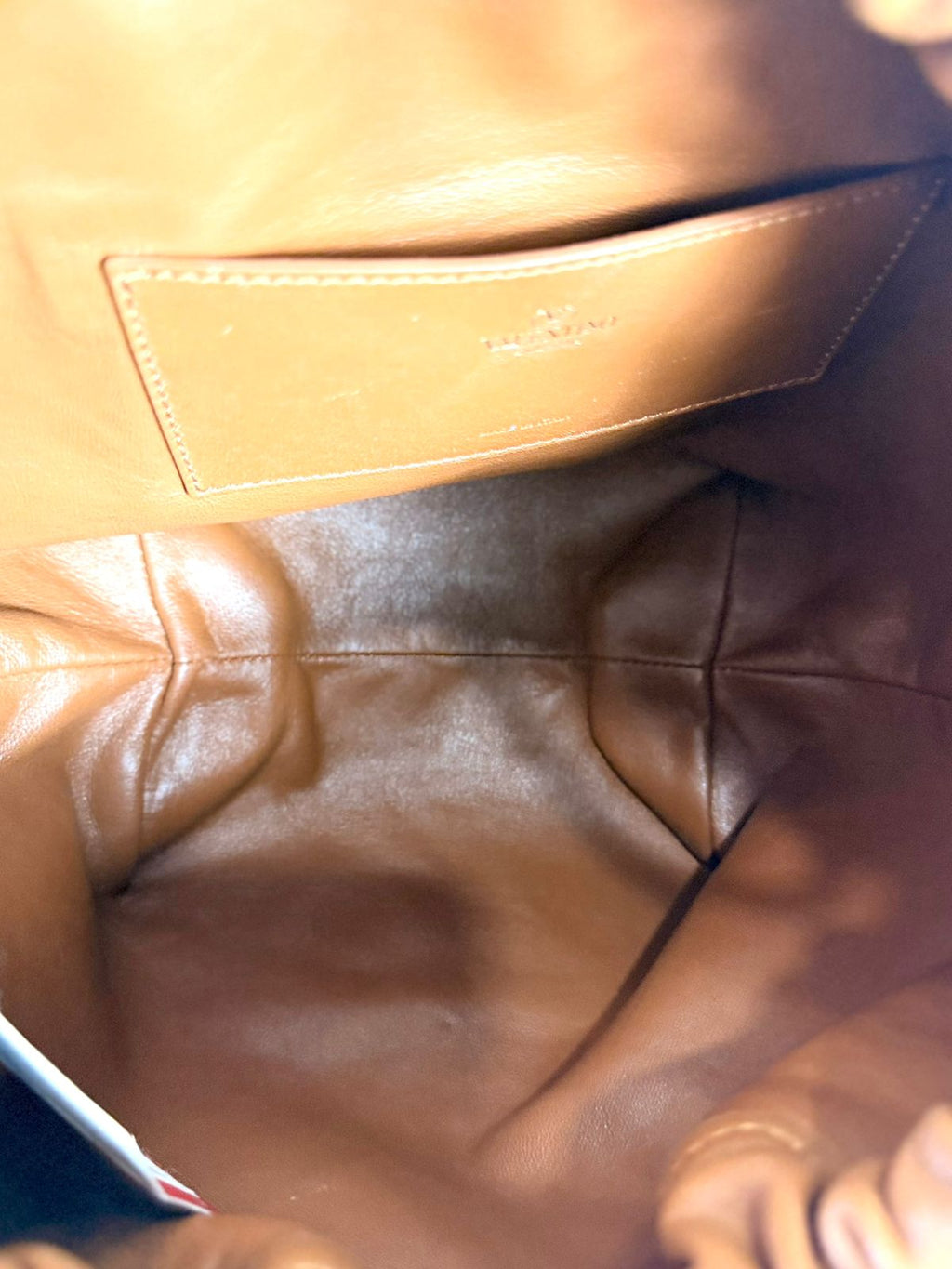 VALENTINO GARAVANI V LOGO CALFSKIN LEATHER DRAWSTRING BAG