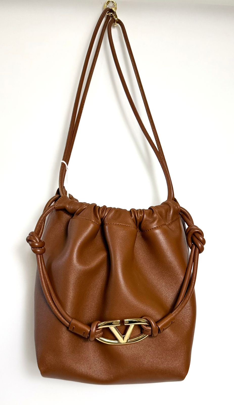 VALENTINO GARAVANI V LOGO CALFSKIN LEATHER DRAWSTRING BAG