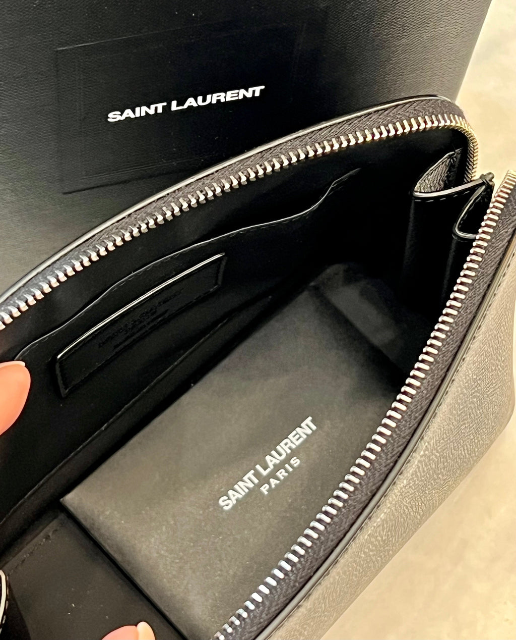 YSL GRAIN DE POUDRE COSMETIC CASE