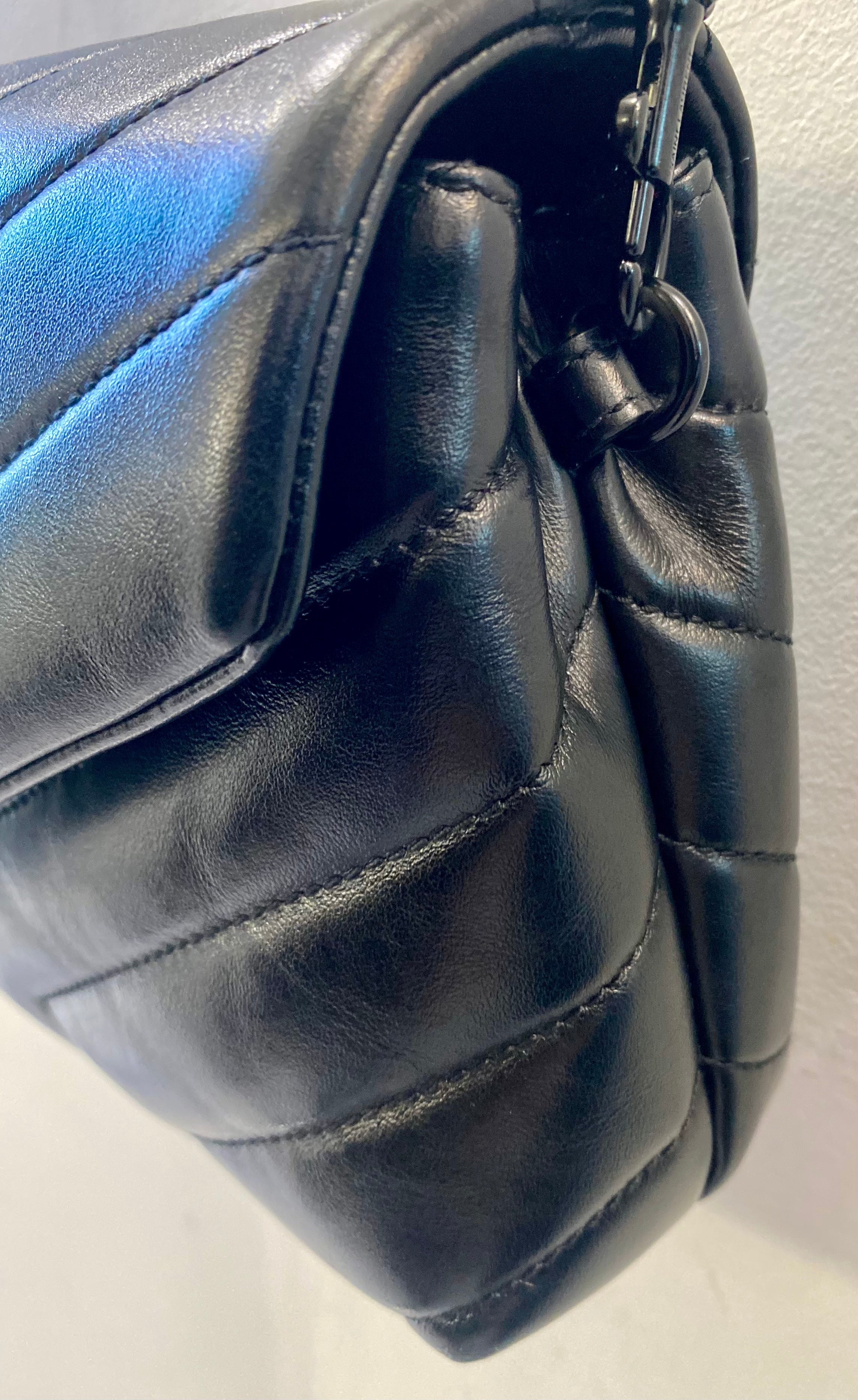 YSL QUILTED Y CALFSKIN LOULOU TOY SHOULDER BAG