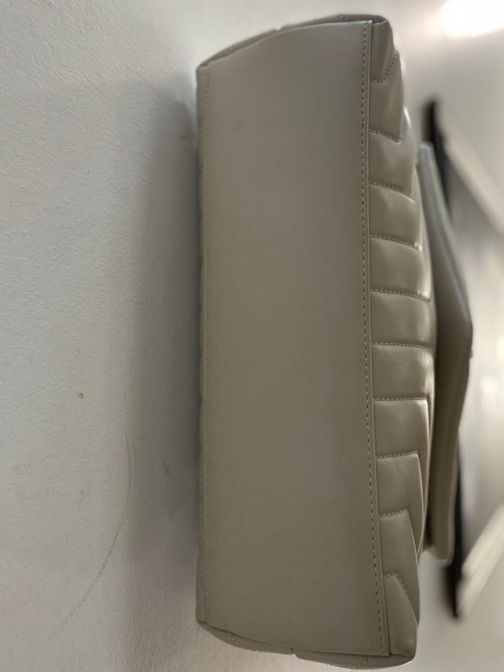 YSL LOULOU MATELASSE CHEVRON MEDIUM LEATHER BAG